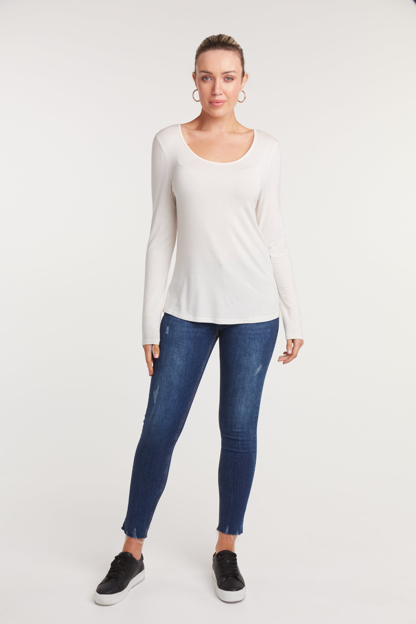 Basic Long Sleeve - White - eb&ive Clothing - Basic Top L/S