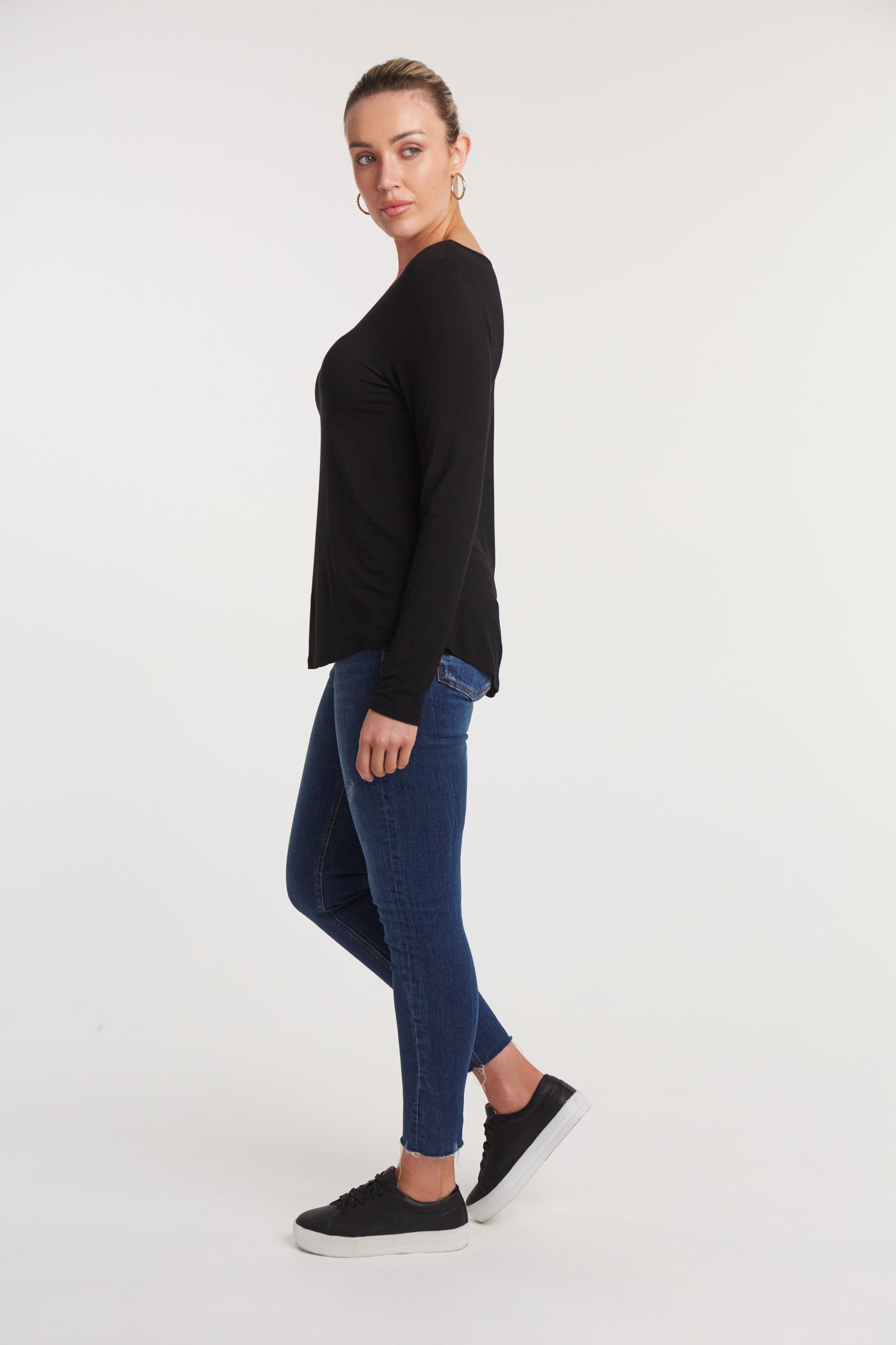 Basic Long Sleeve - Carbon - eb&ive Clothing - Basic Top L/S