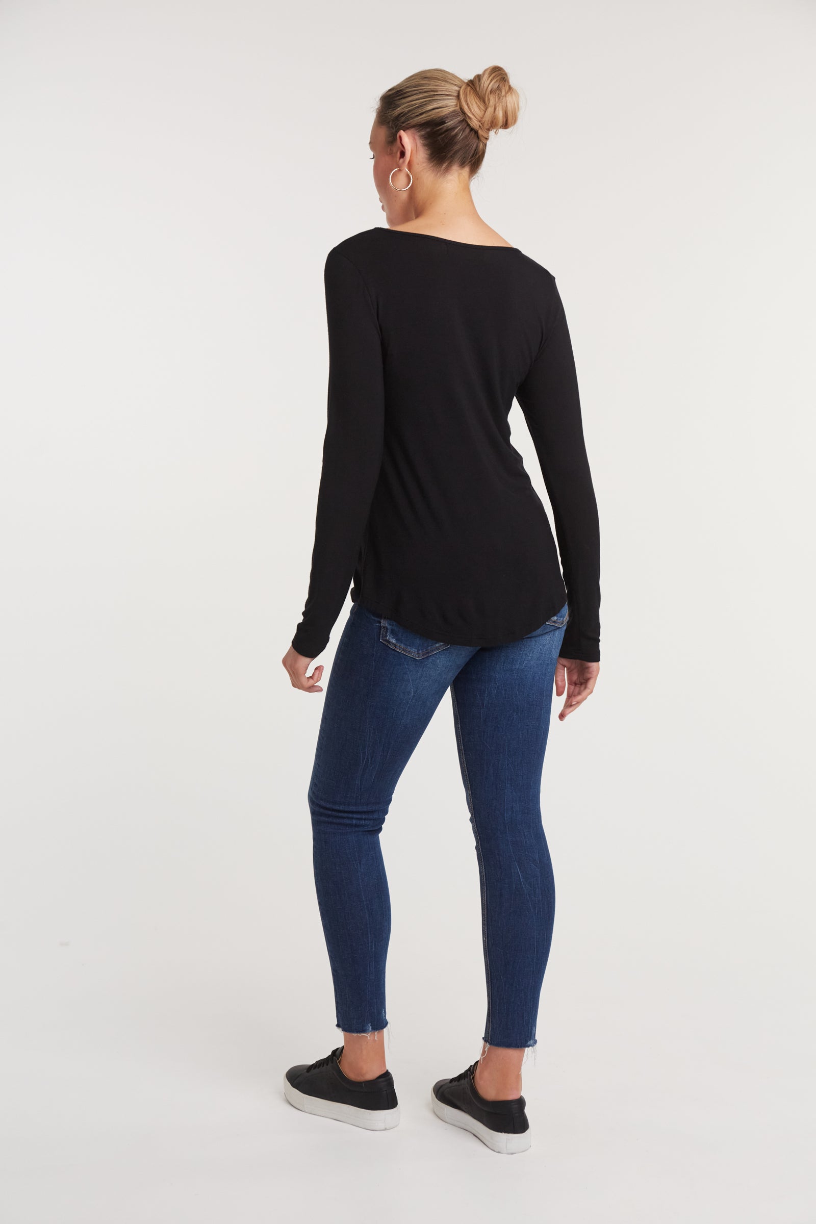 Basic Long Sleeve - Carbon - eb&ive Clothing - Basic Top L/S