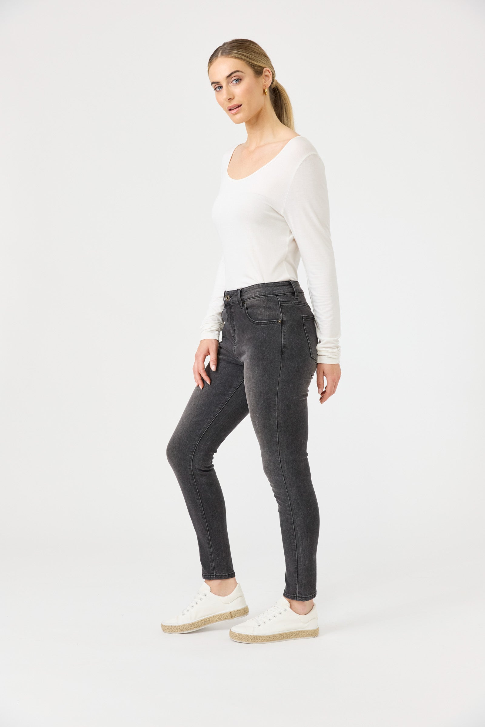 Junko Denim - Black