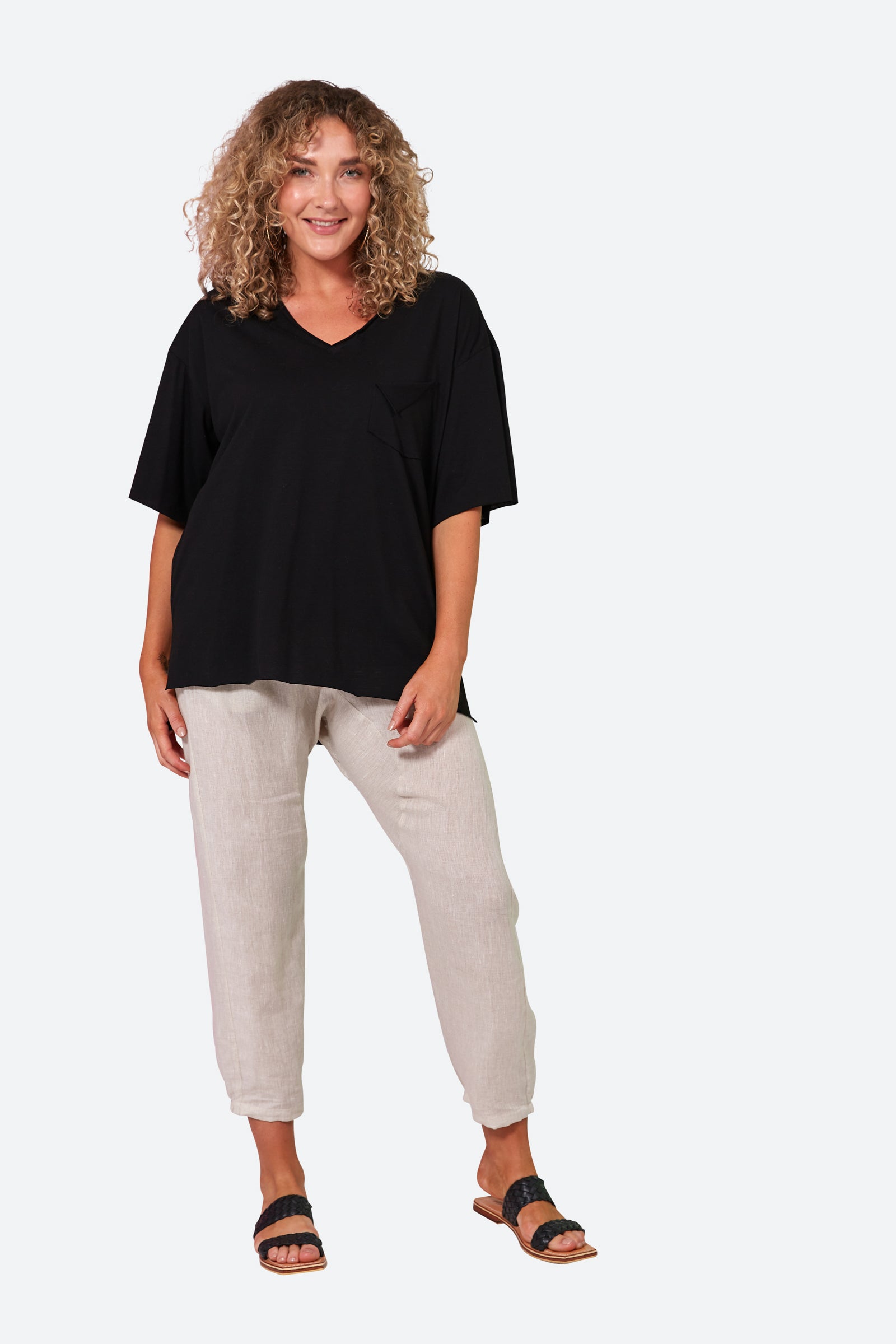 Studio Pocket Tshirt - Ebony - eb&ive Clothing - Top Tshirt S/S