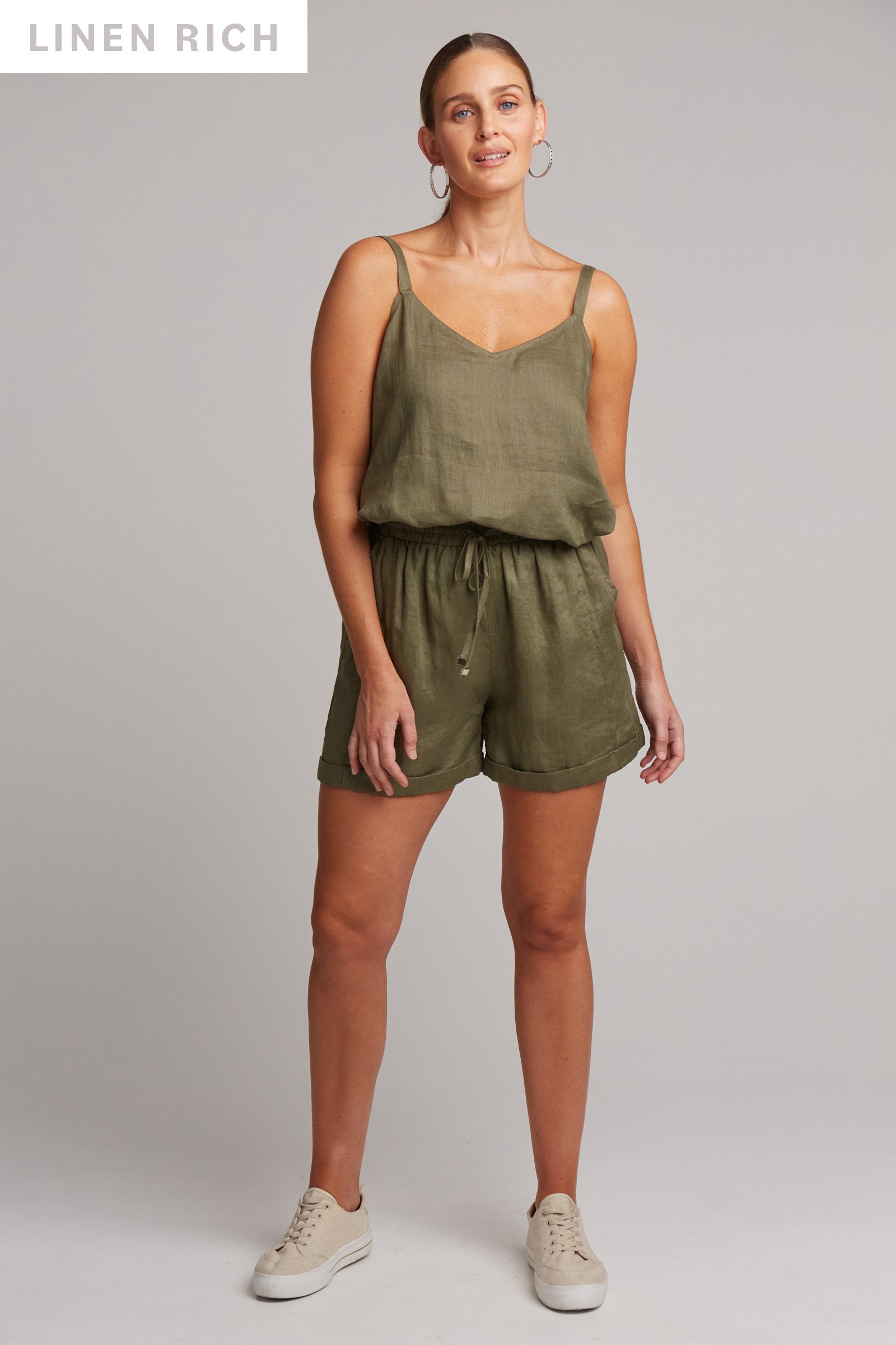 Studio Short - Khaki