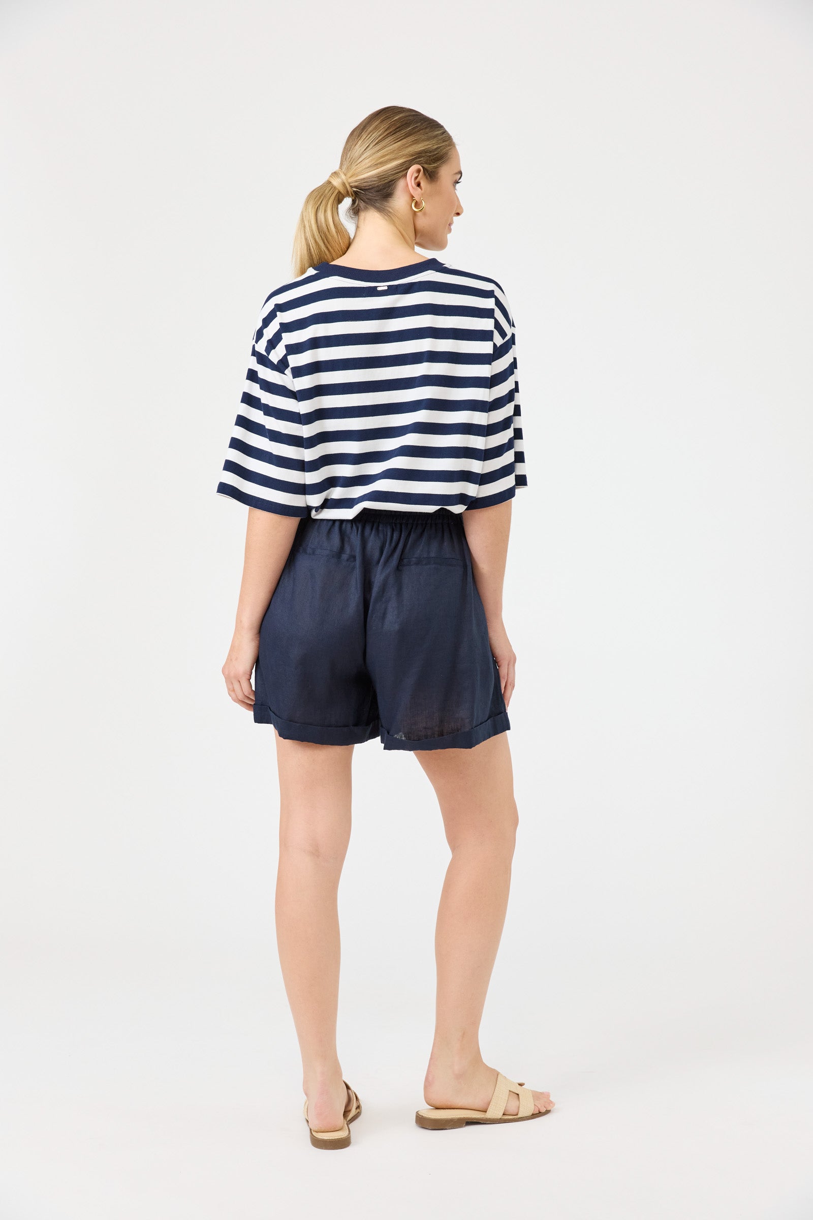 Studio Short - Navy