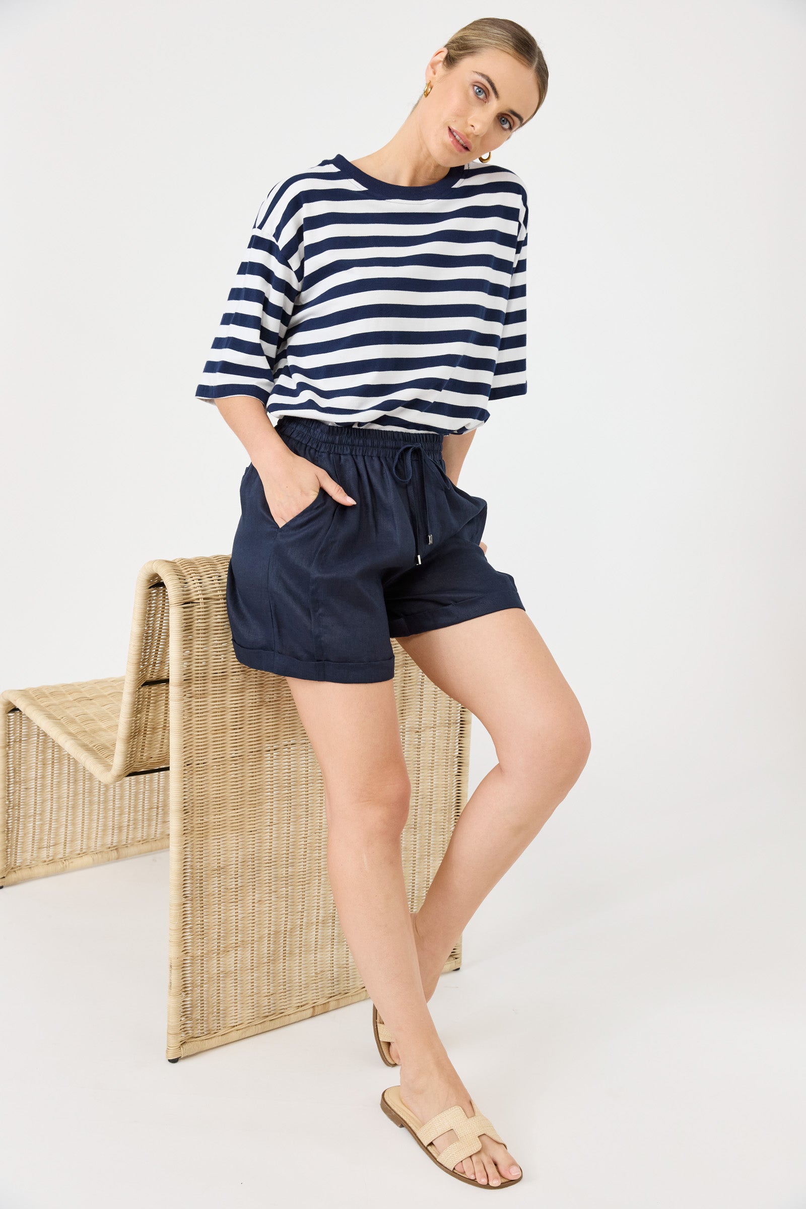 Studio Short - Navy