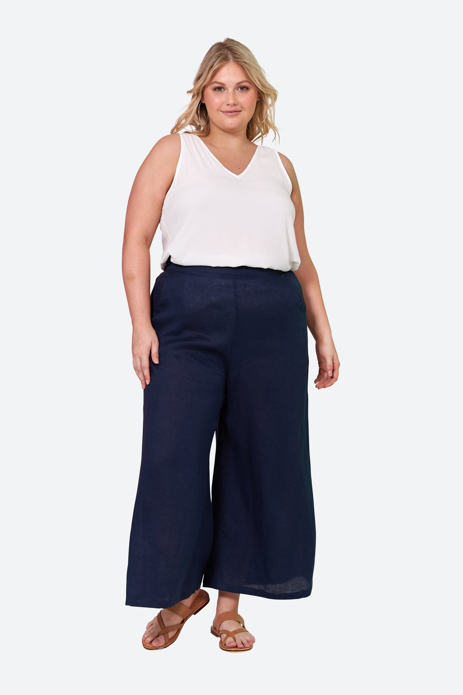 La Vie Crop Pant - Sapphire - eb&ive Clothing - Pant Relaxed Crop Linen