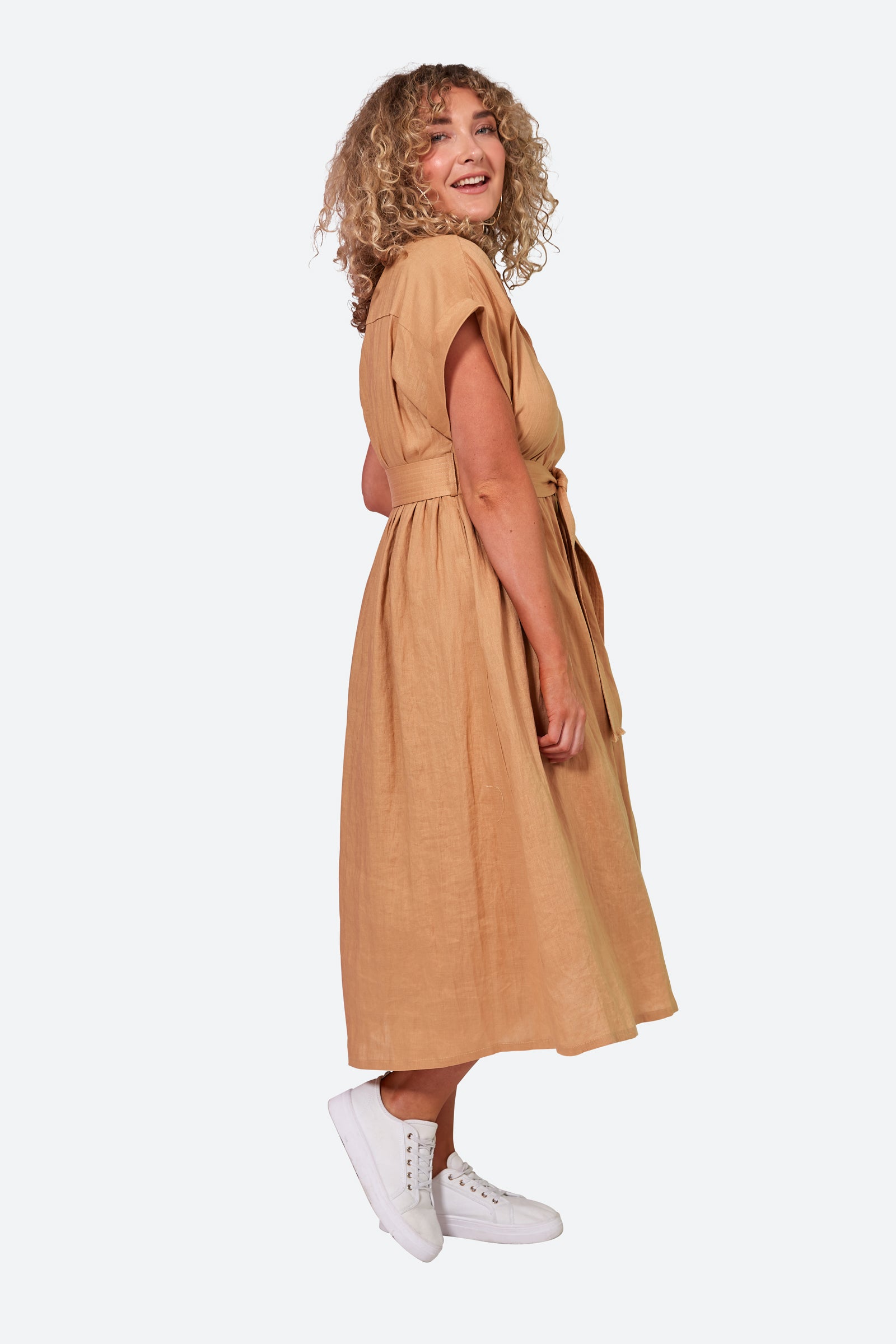 La Vie Shirt Dress - Caramel - eb&ive Clothing - Shirt Dress Maxi Linen