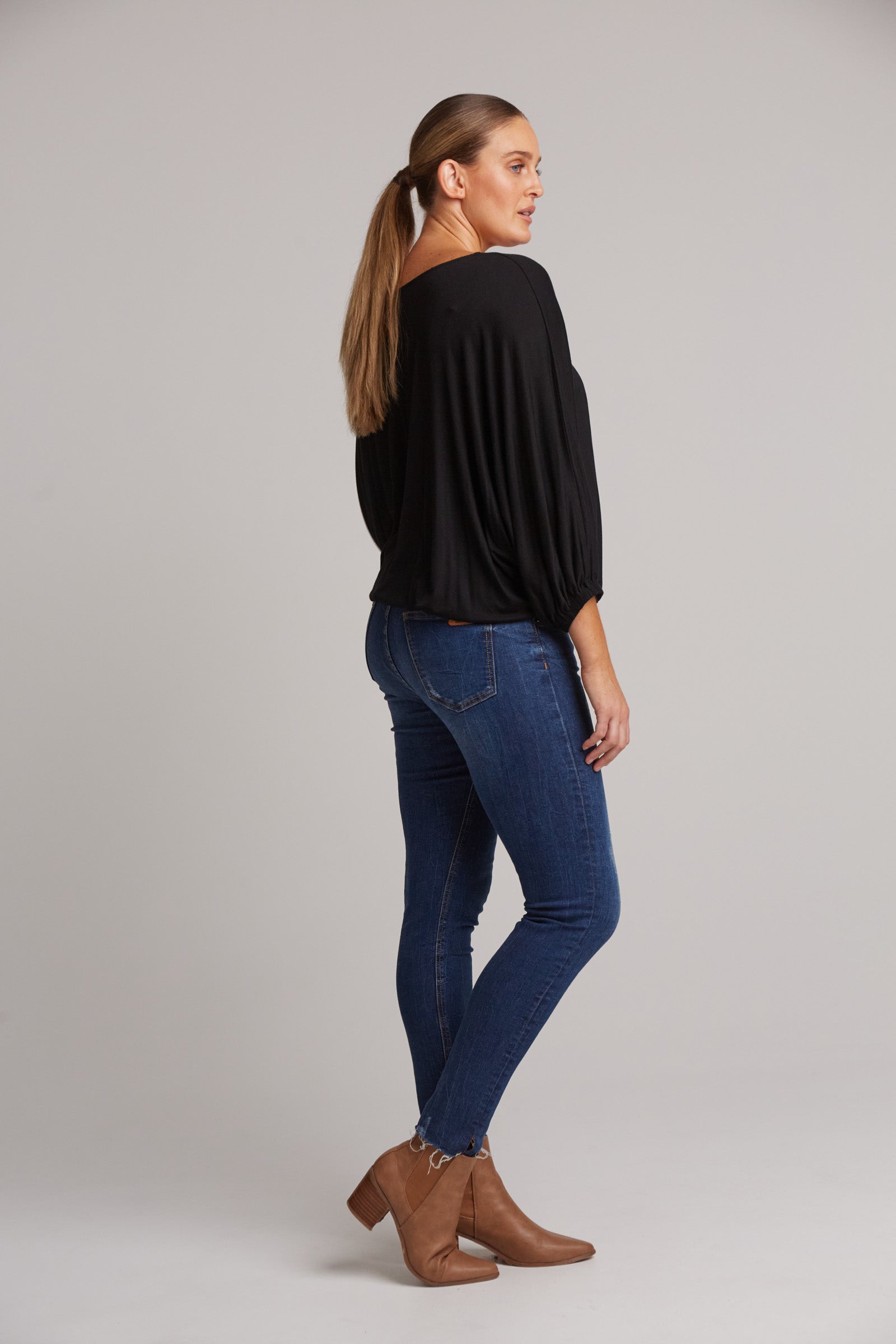 Studio Jersey Relaxed Top - Ebony - eb&ive Clothing - Top 3/4 Sleeve Jersey