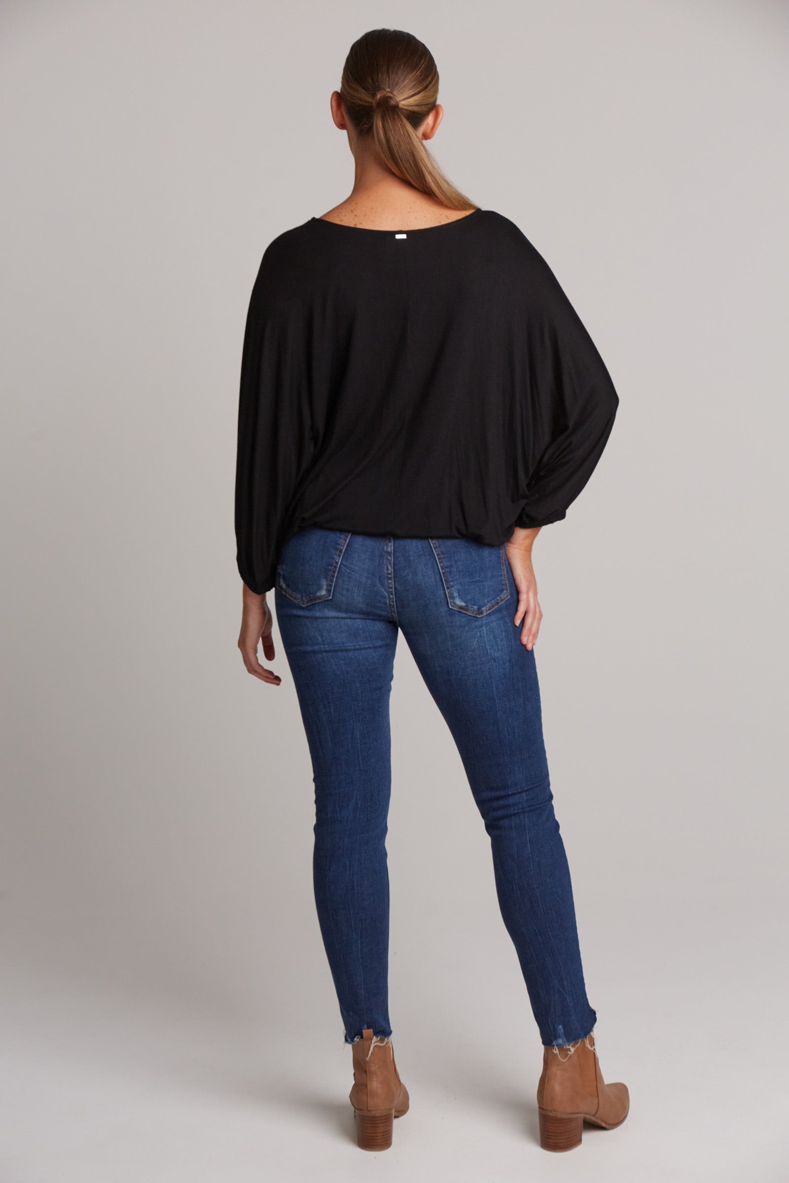 Studio Jersey Relaxed Top - Ebony - eb&ive Clothing - Top 3/4 Sleeve Jersey