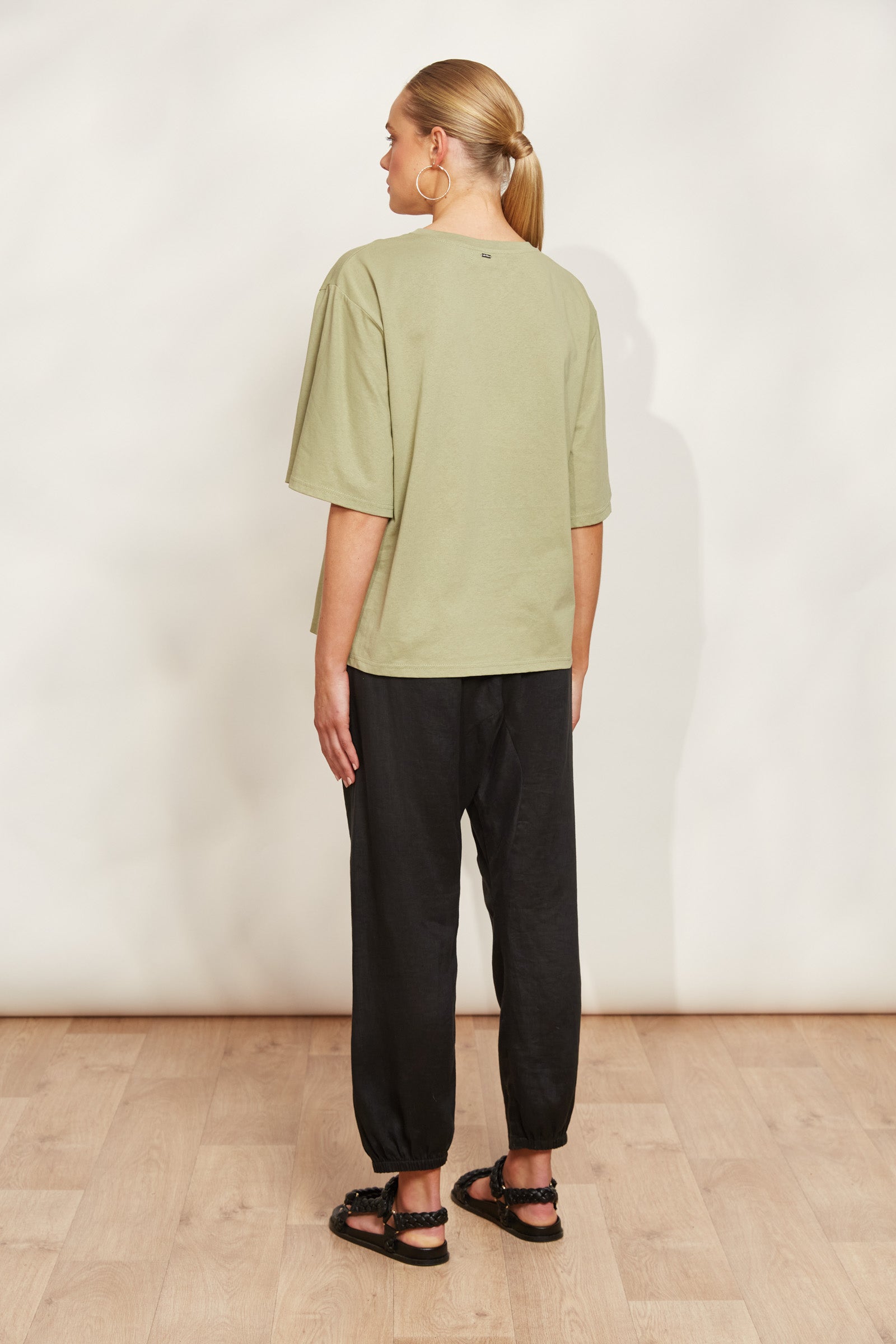 Studio Tshirt - Khaki - eb&ive Clothing - Top Tshirt S/S