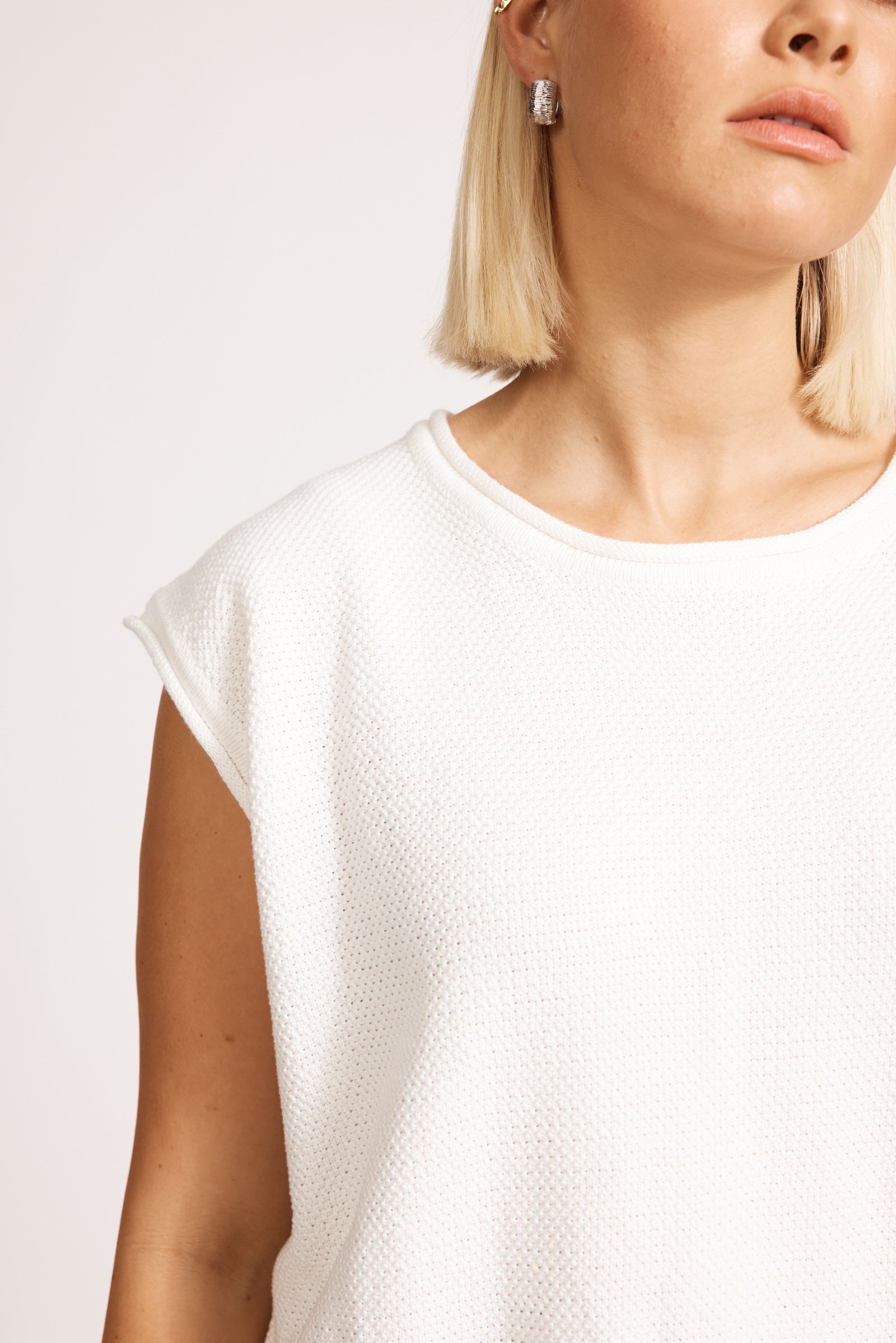 Artemis Sleeveless Knit Top - White