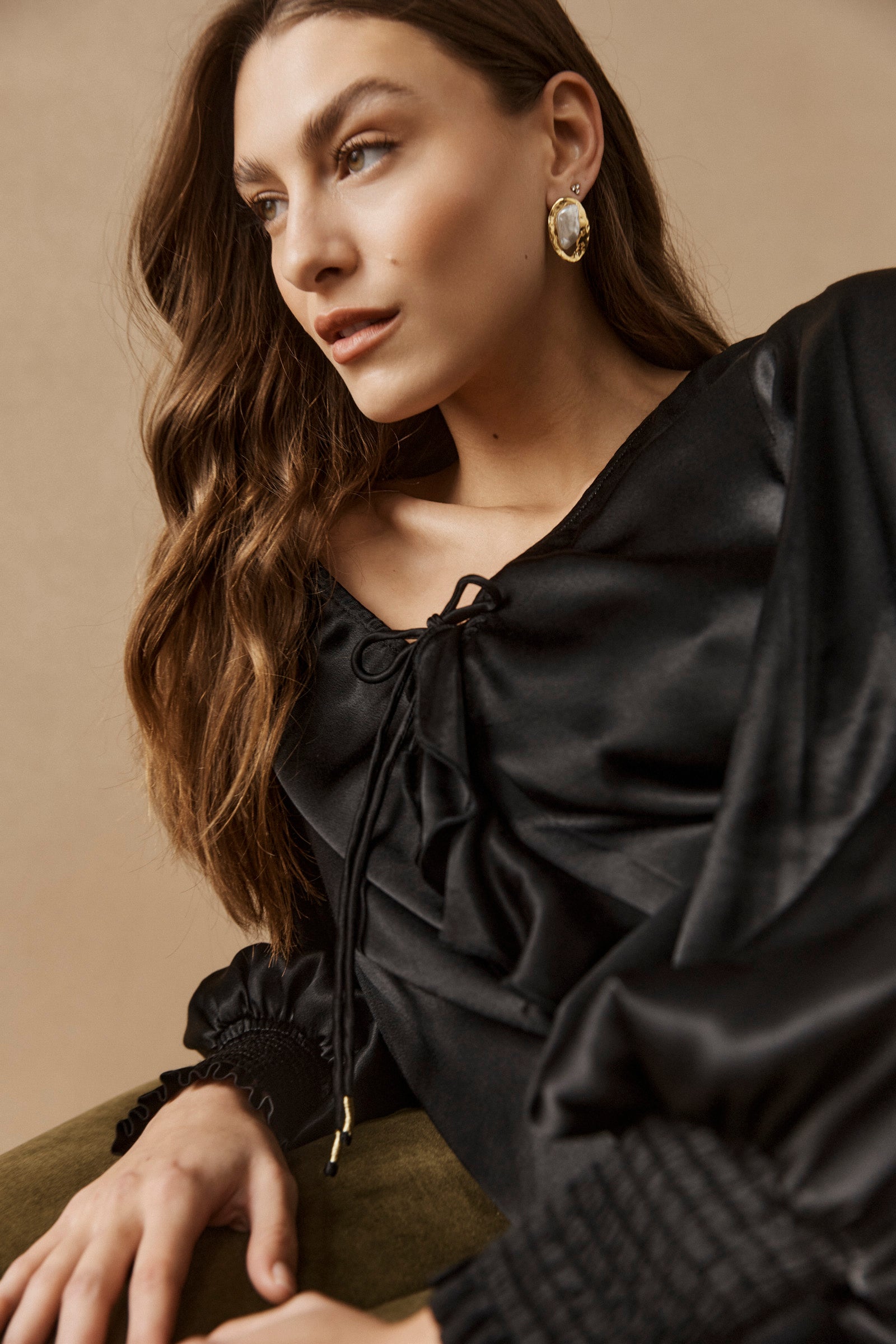 San Earring - Gold Pearl