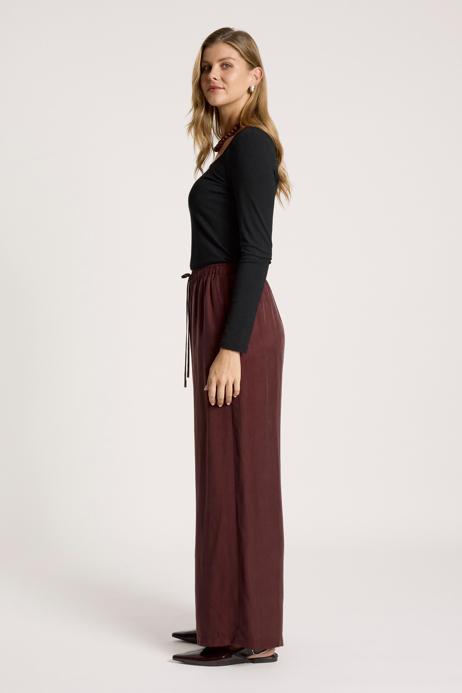 Calista Pant - Mahogany