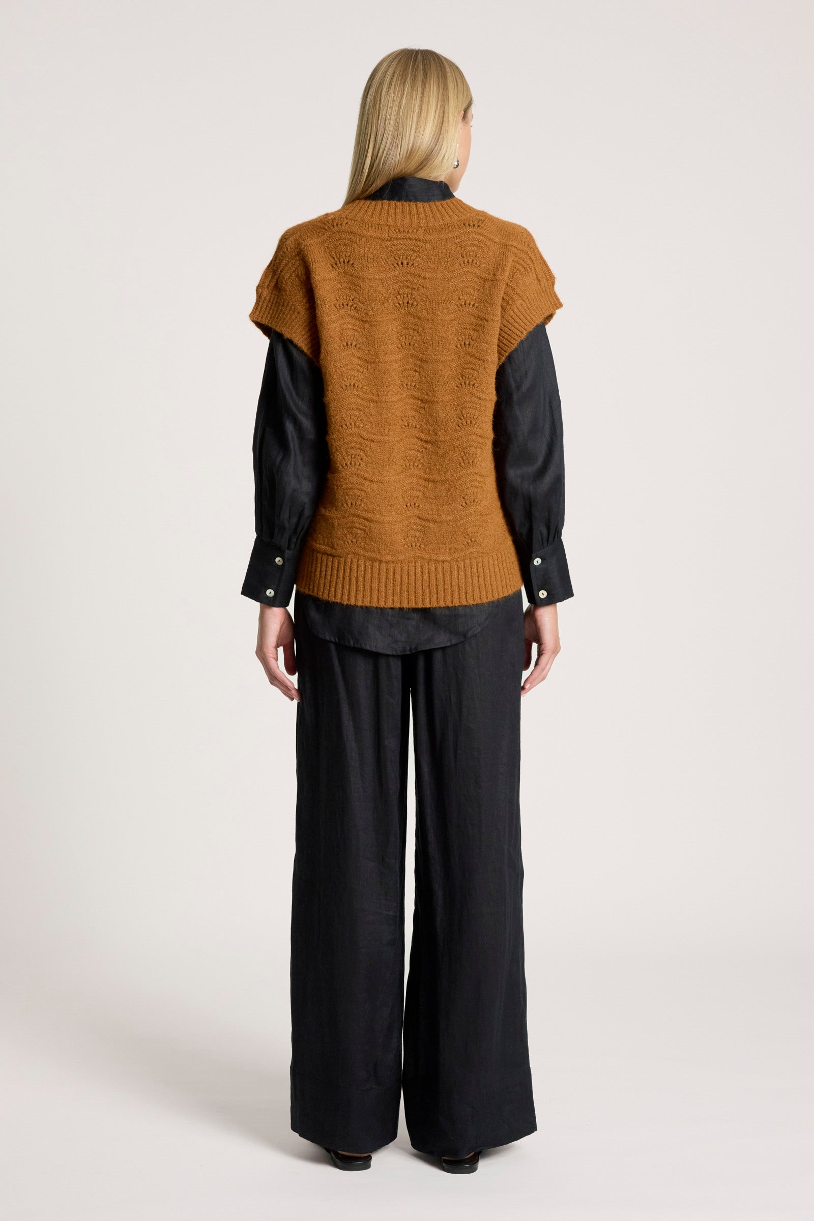 Orin Knit Vest - Caramel