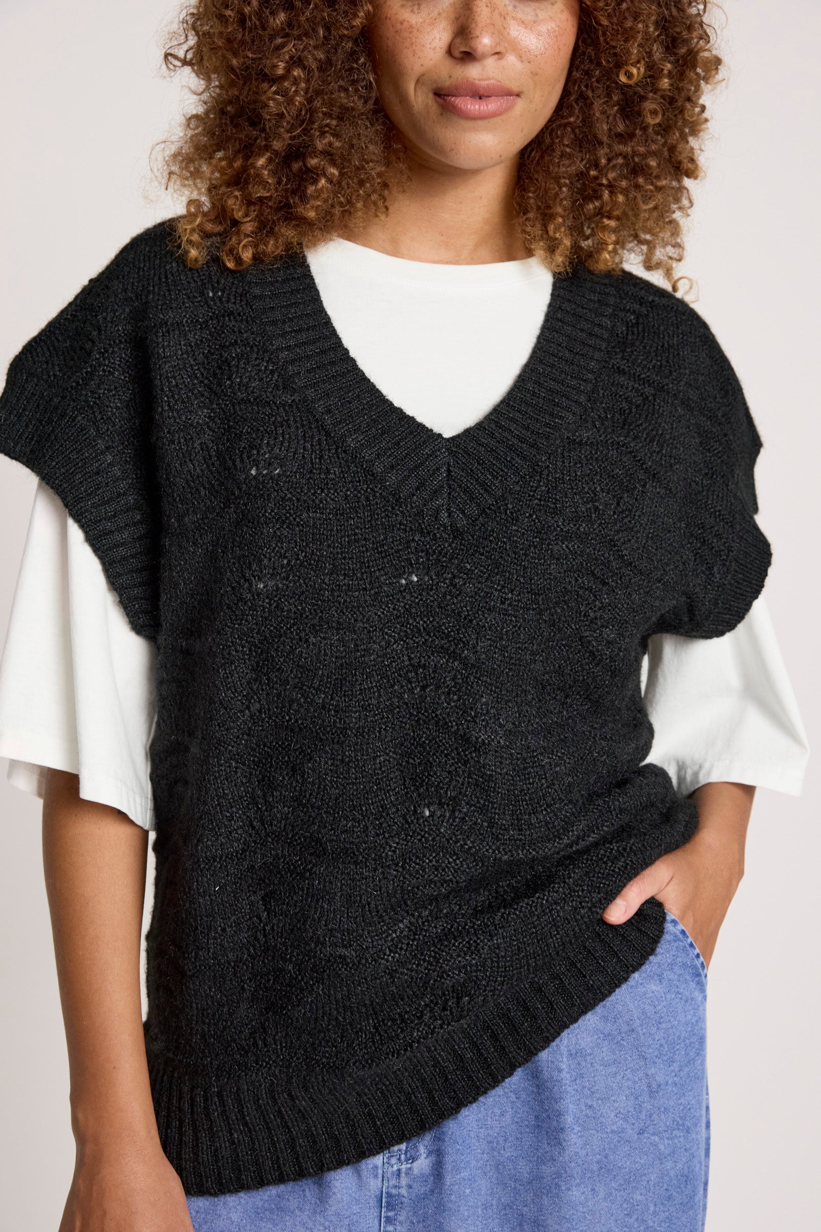 Orin Knit Vest - Black