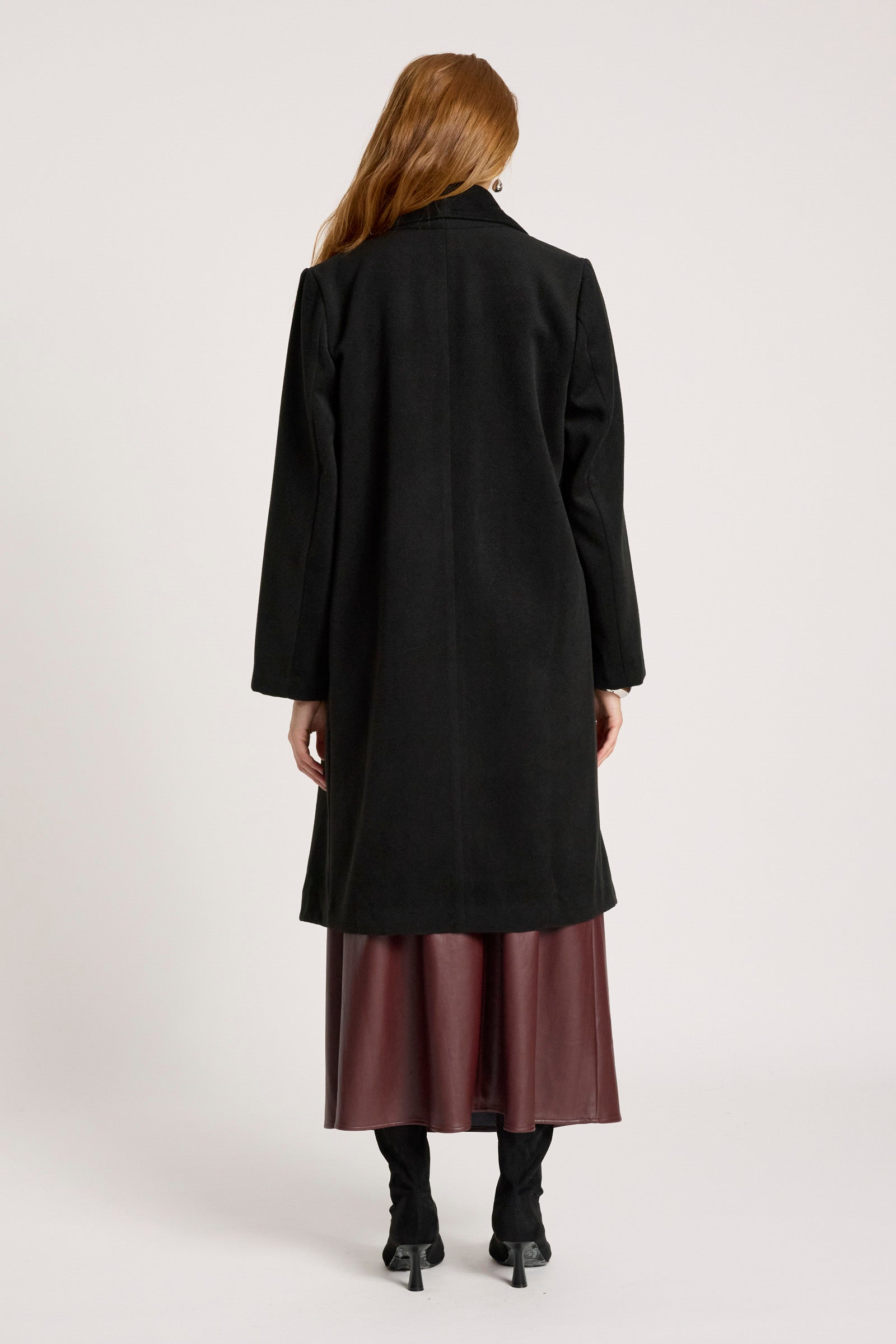 Wanderer Coat - Black