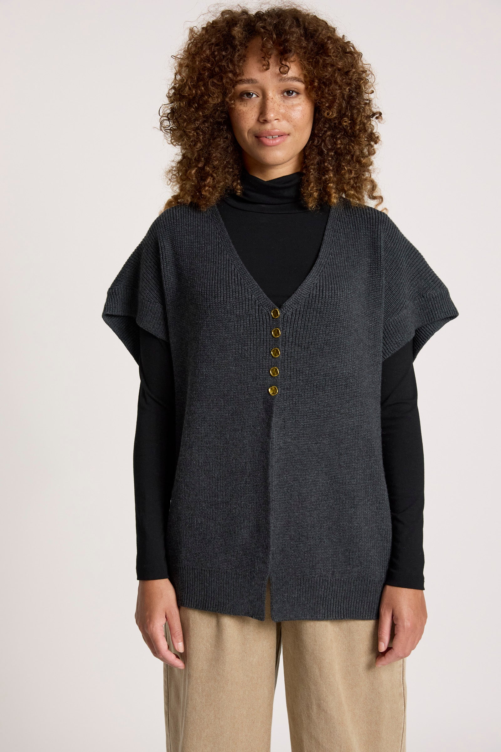 Berber Vest Cardigan - Char