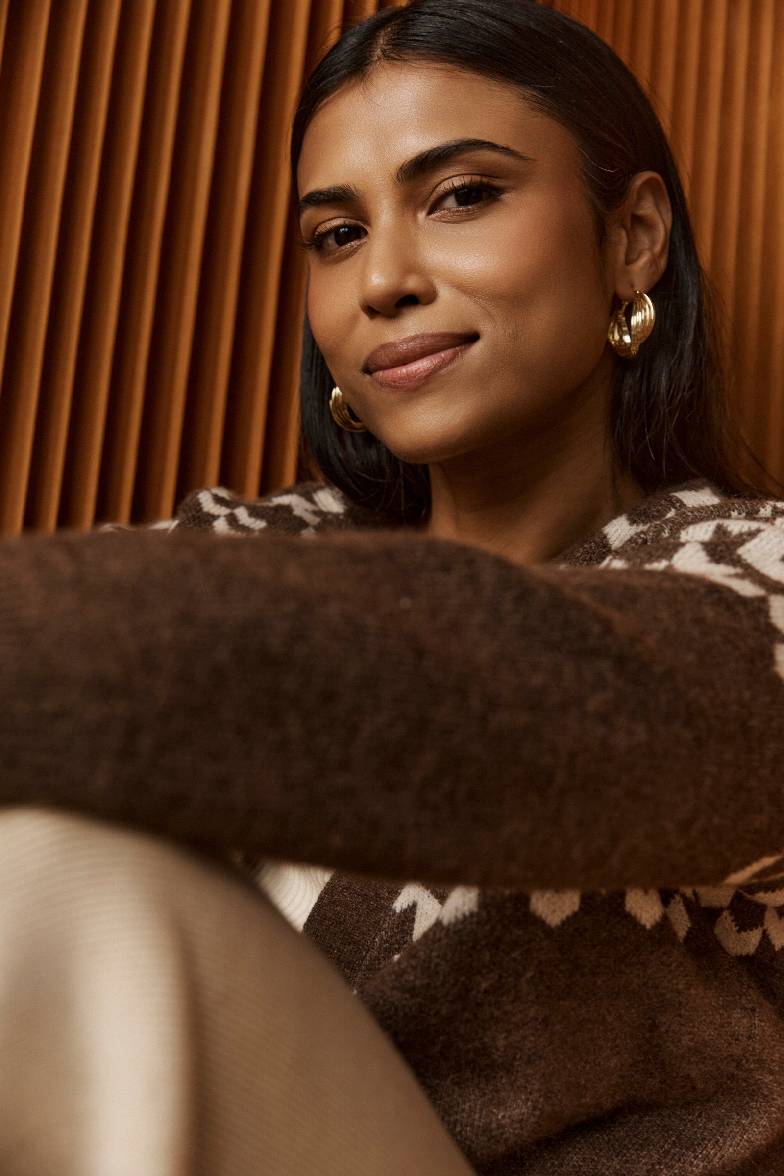 Himba Twist Hoop - Gold