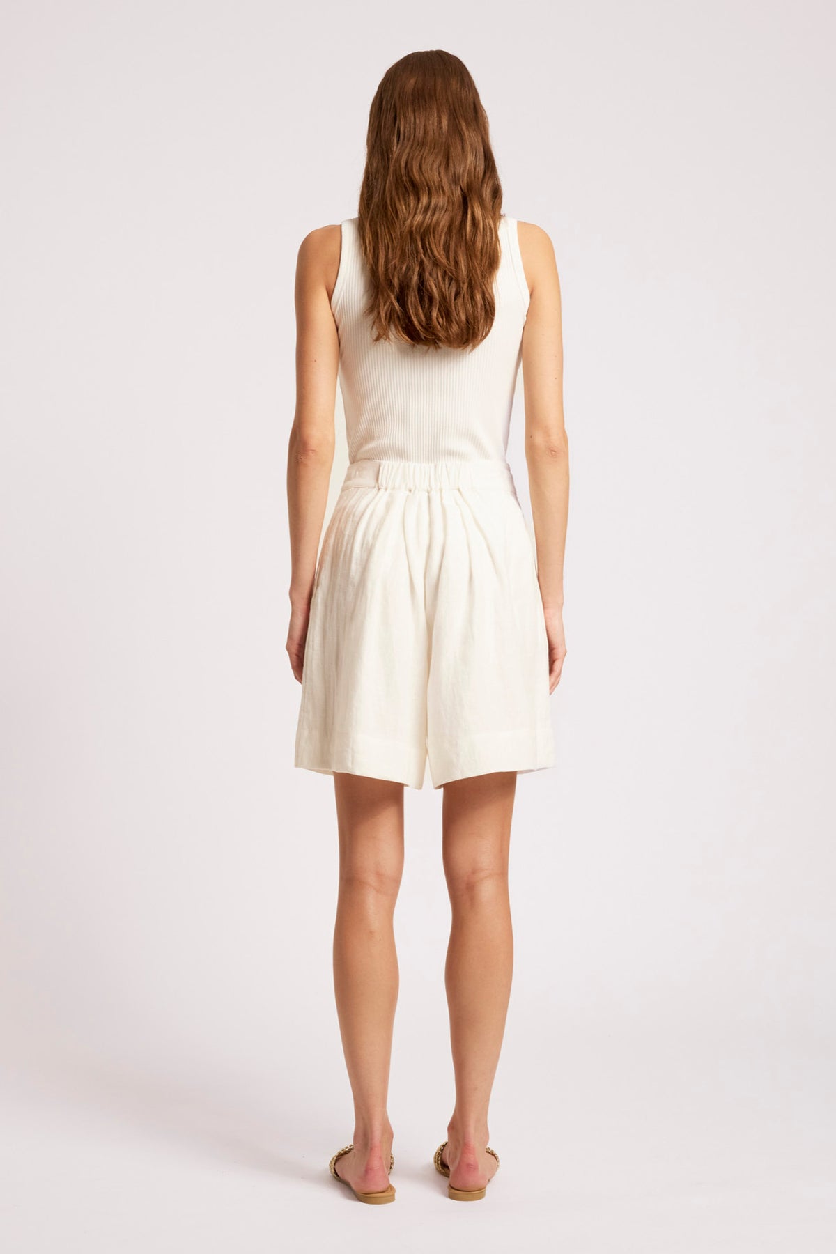 Cove Short - White
