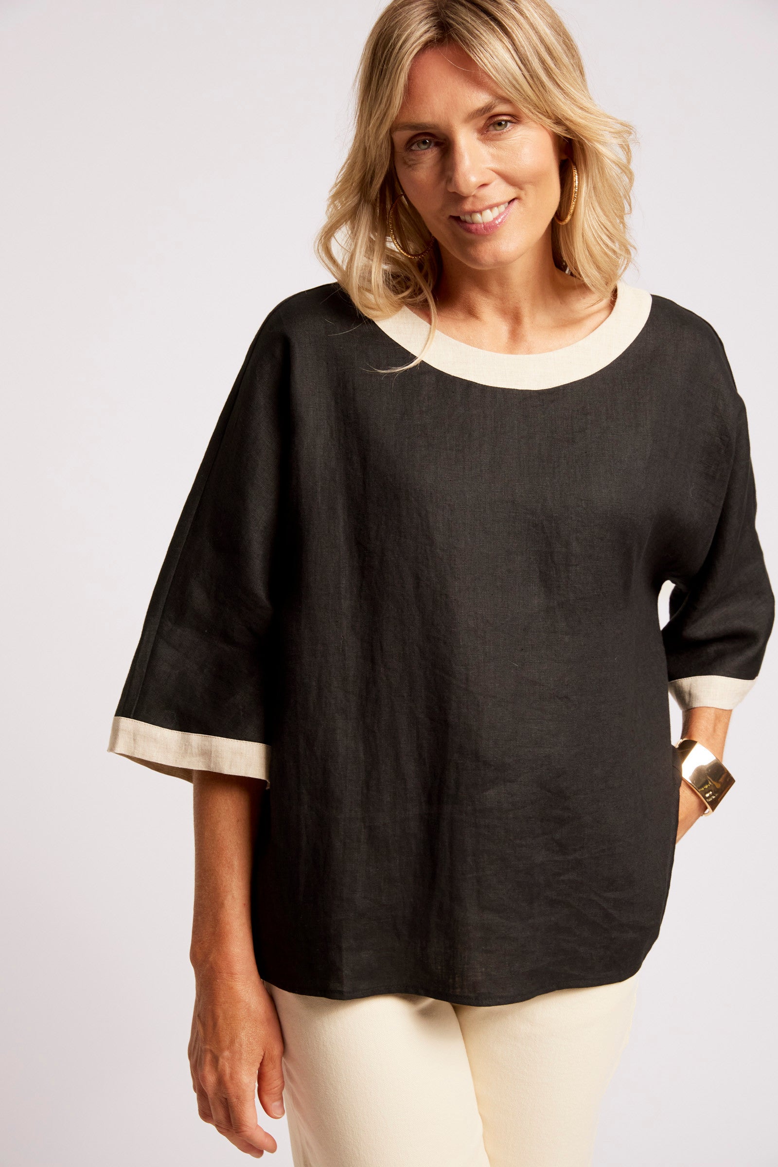 Maris Relaxed Splice Top - Black / Tusk