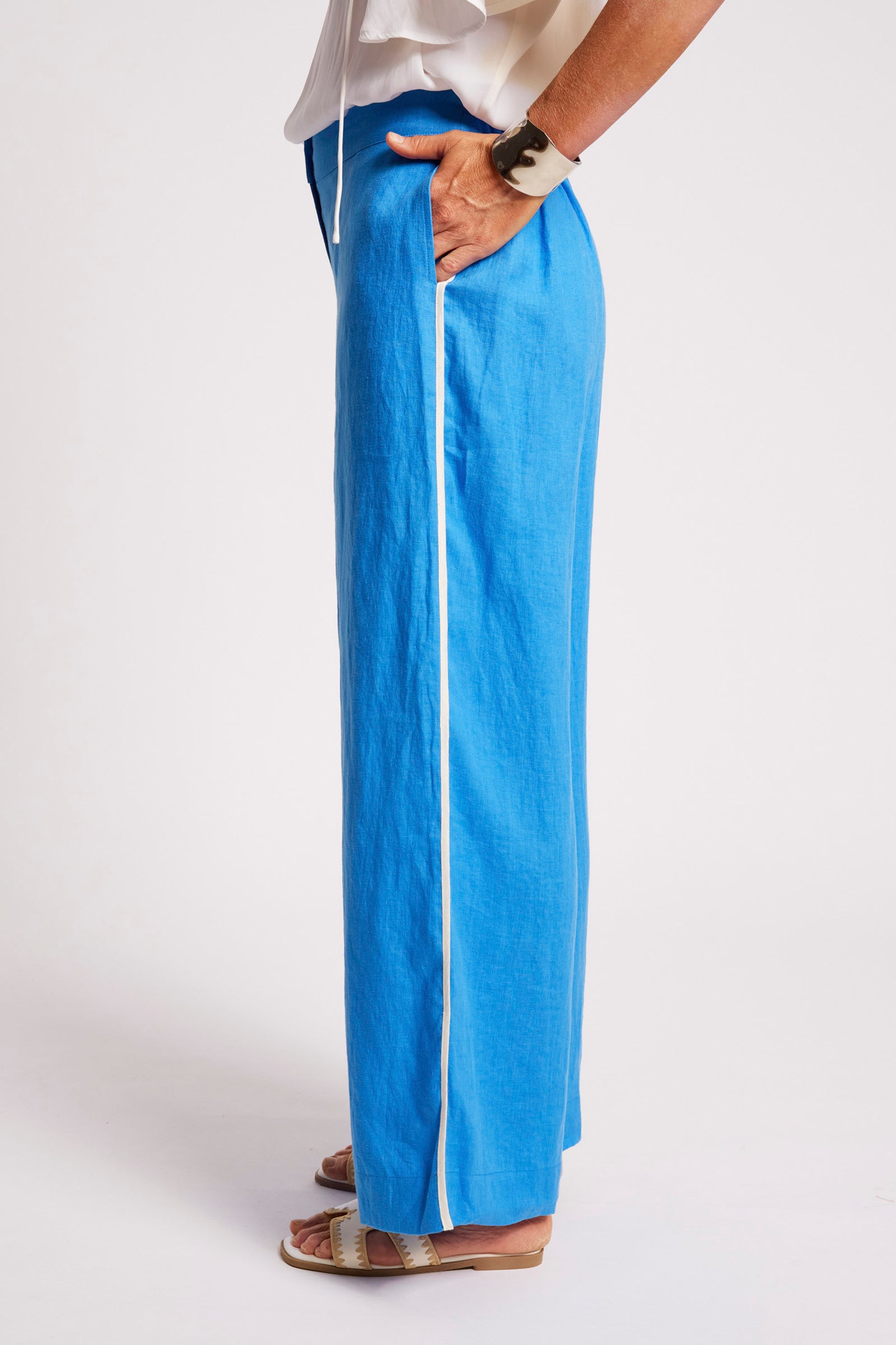 Maris Splice Pant - Marine / White