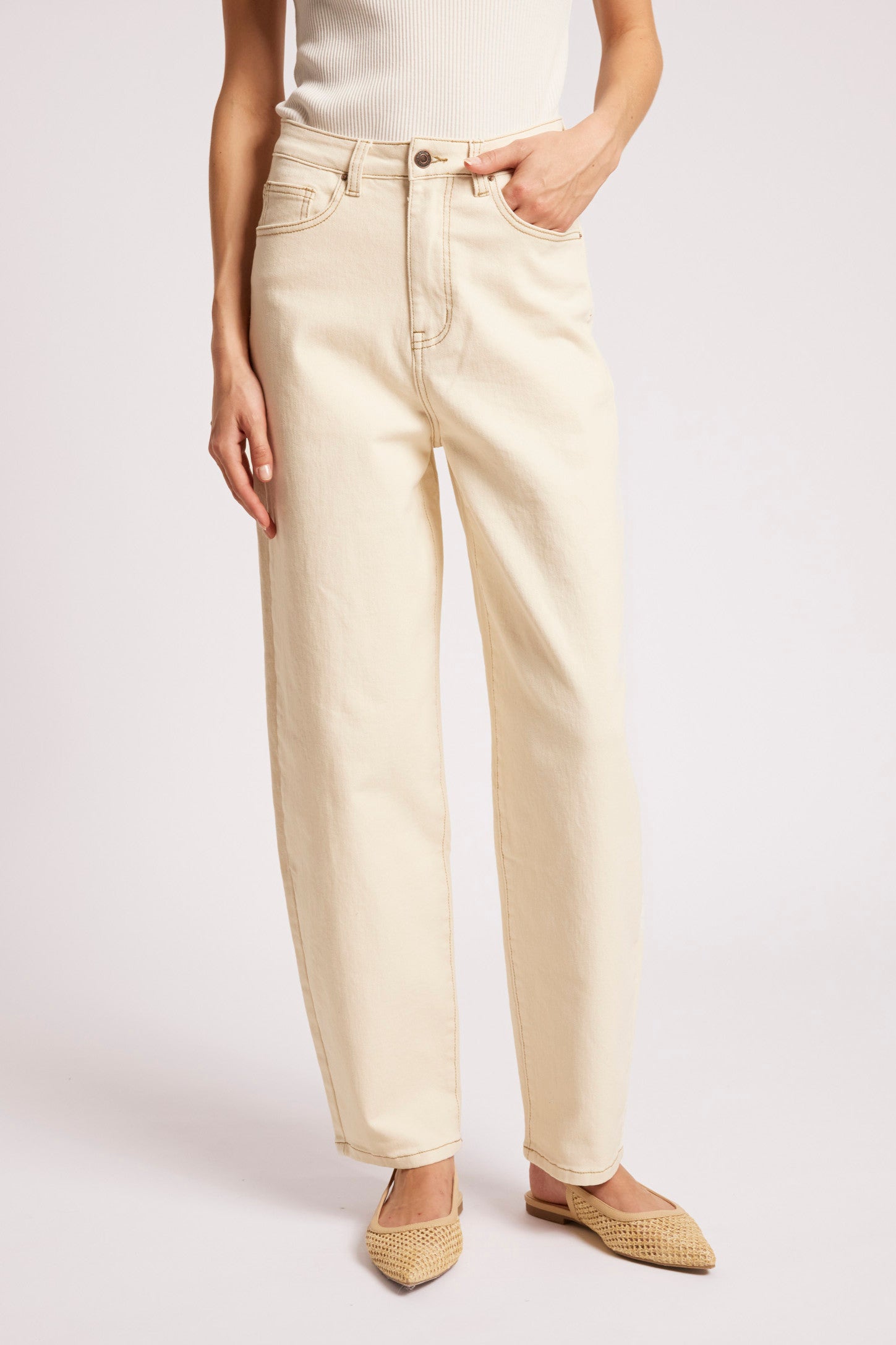 Maris Barrel Denim Jean - Clay