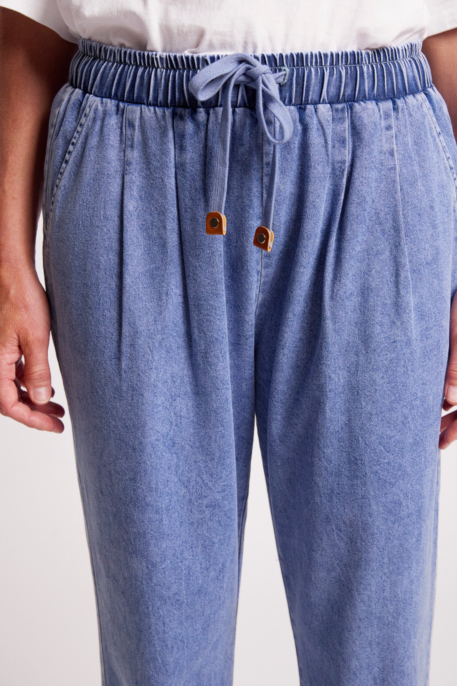 Dusk Jogger Denim Pant - Denim