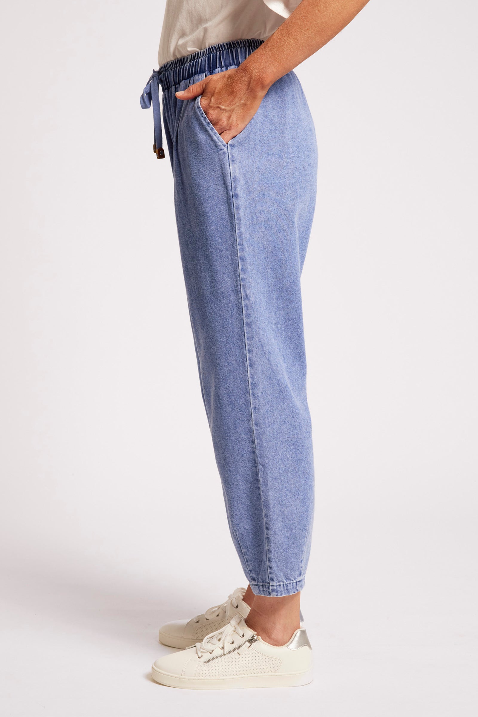 Dusk Jogger Denim Pant - Denim