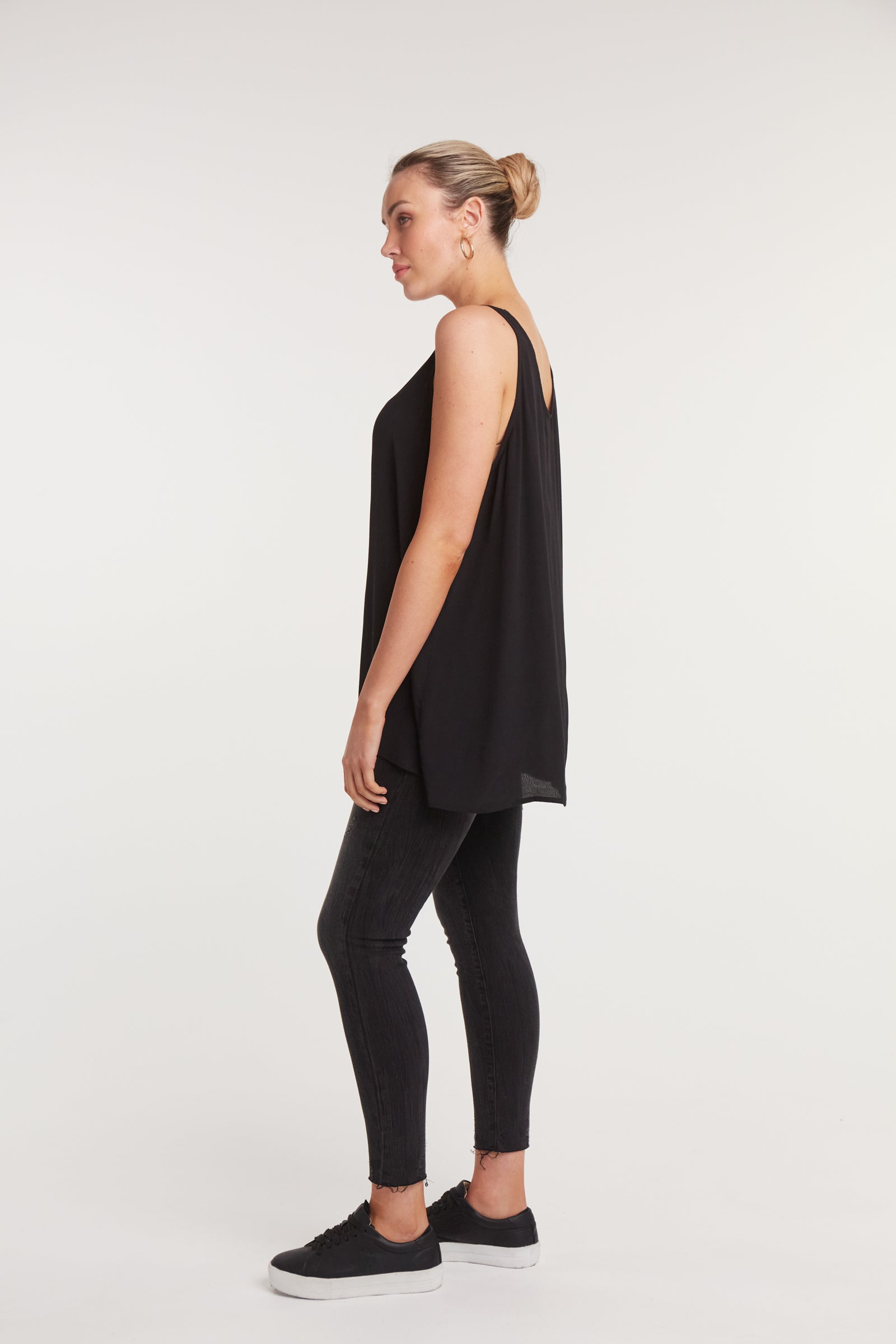 Basic Tank - Ebony - eb&ive Clothing - Basic Top Tank