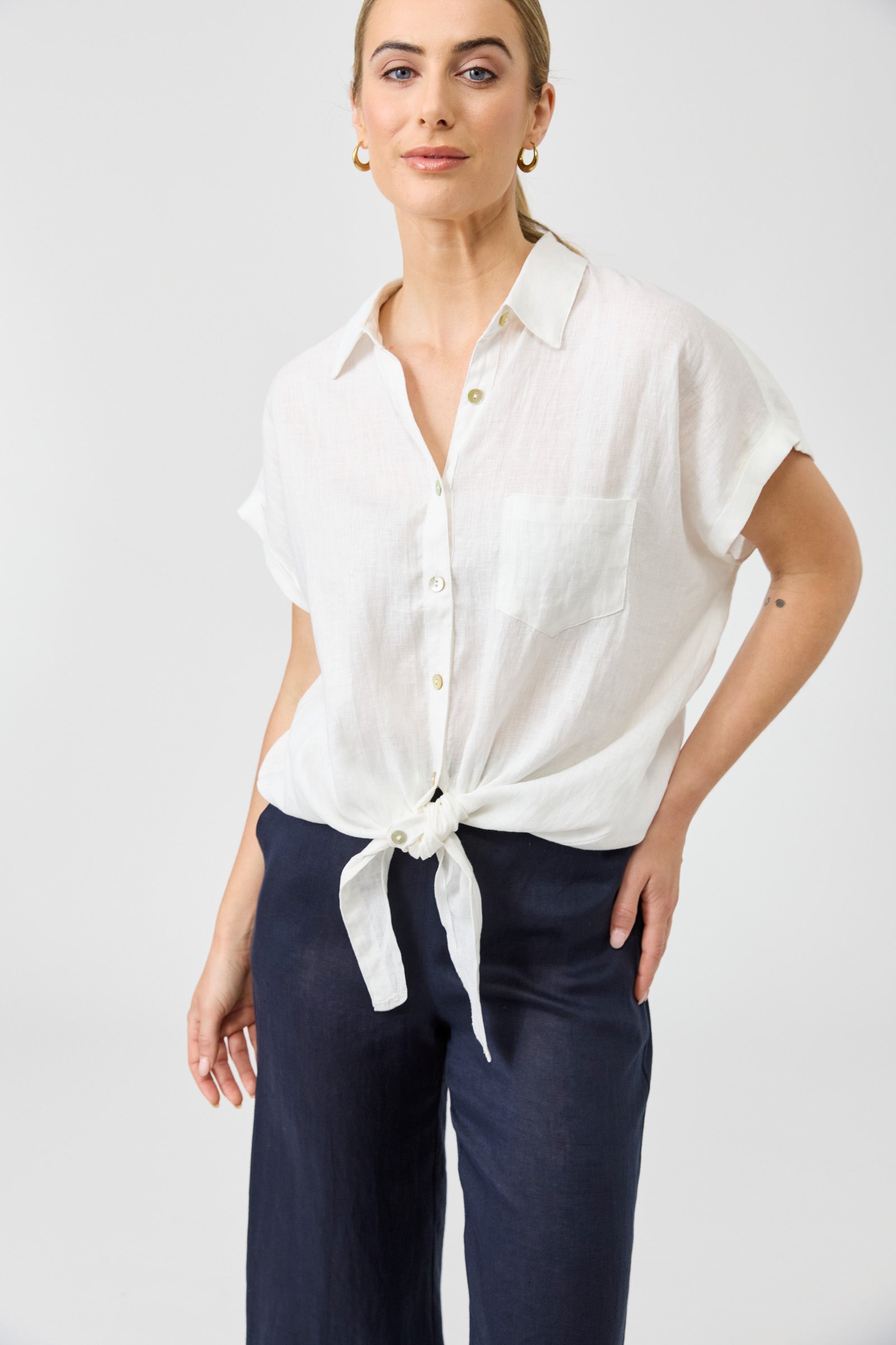 Studio Tie Shirt - Salt