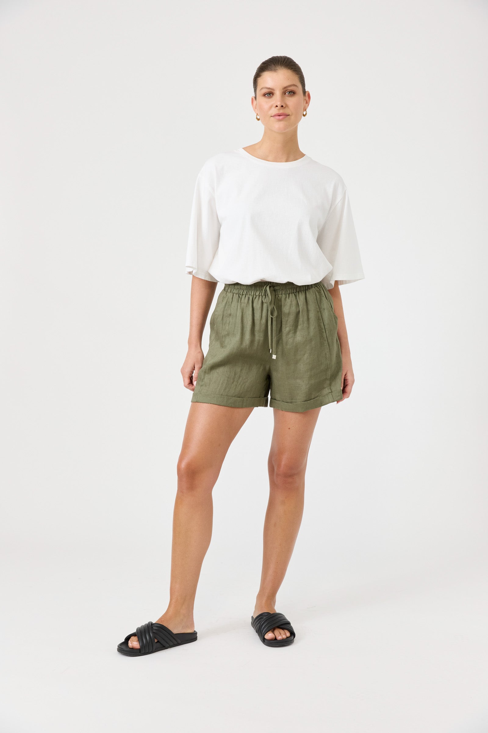 Studio Short - Khaki