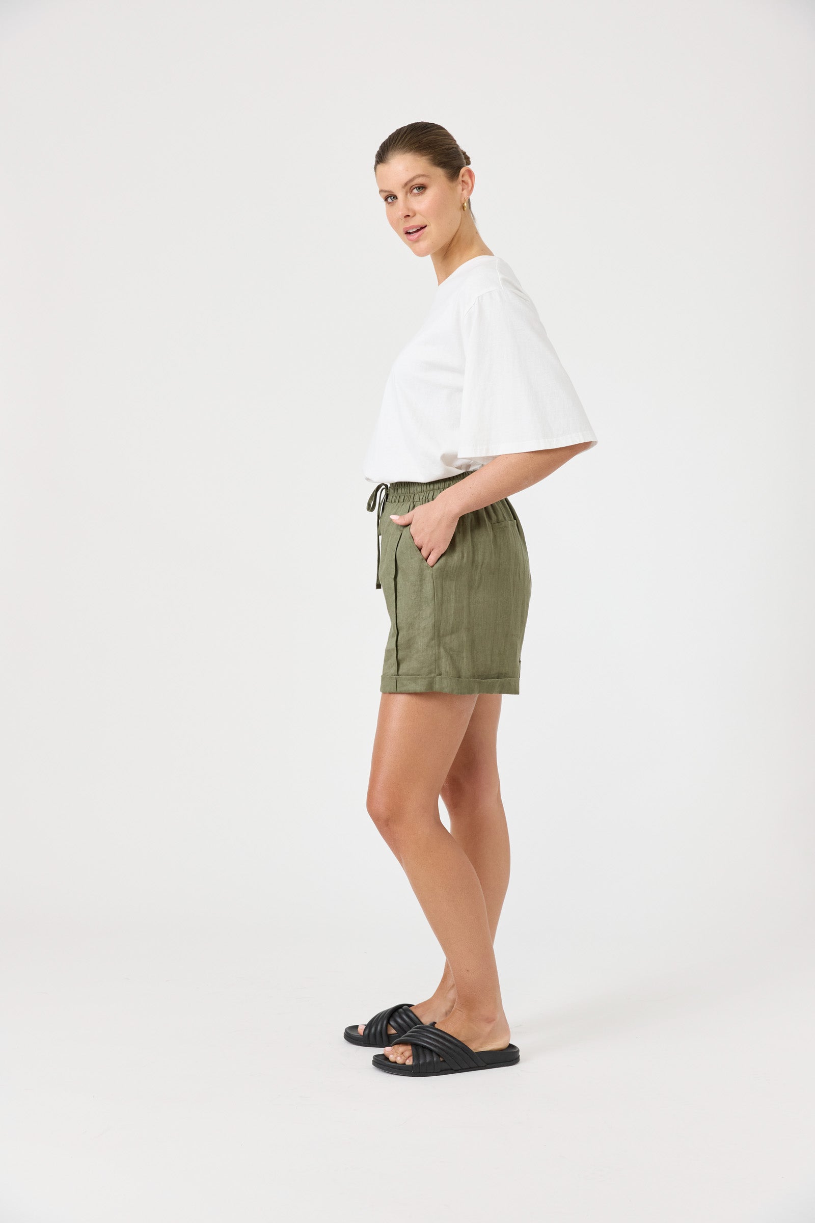 Studio Short - Khaki