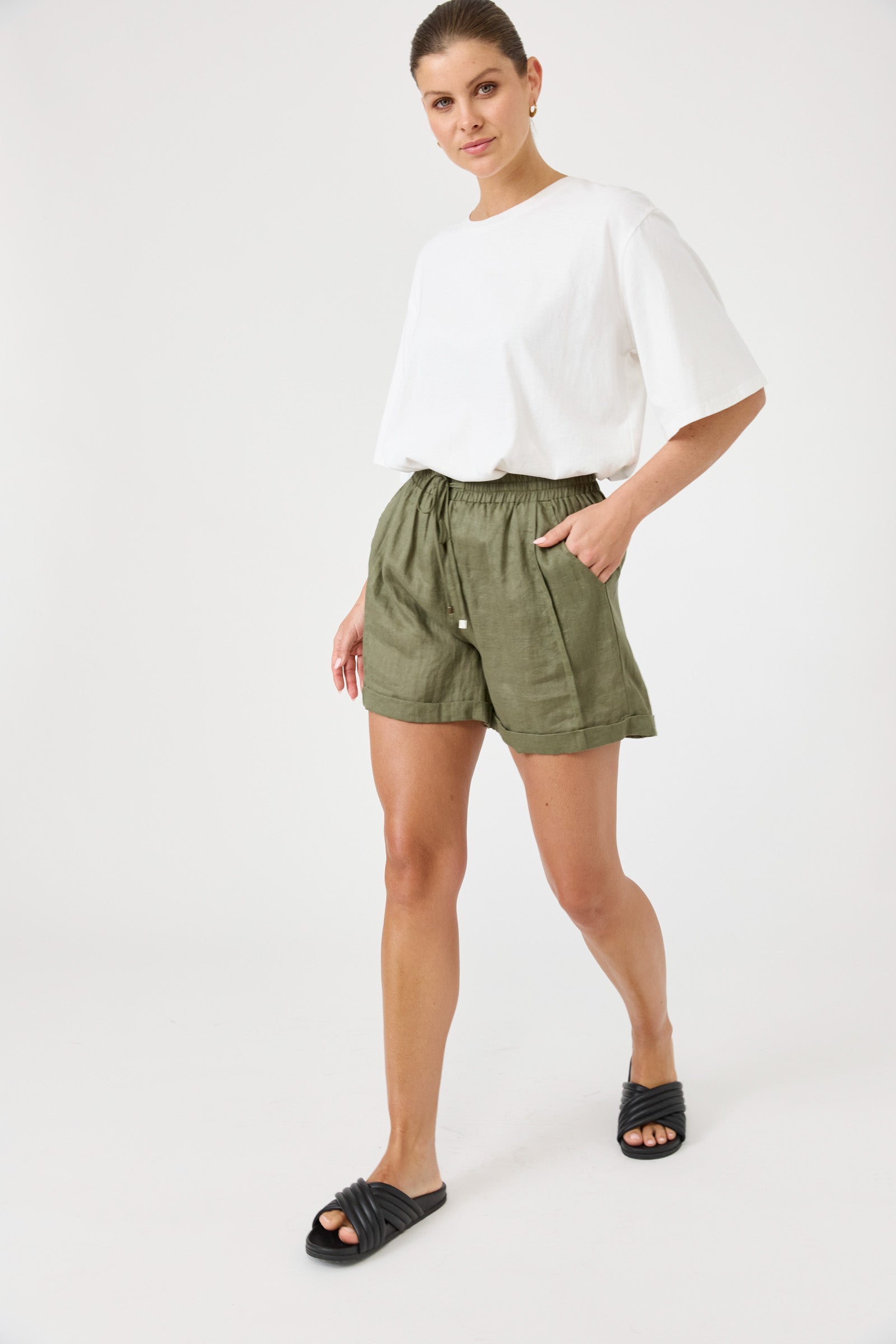 Studio Short - Khaki