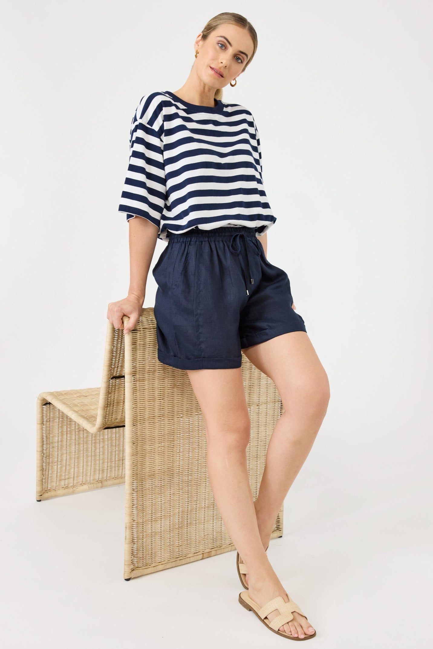 Studio Short - Navy