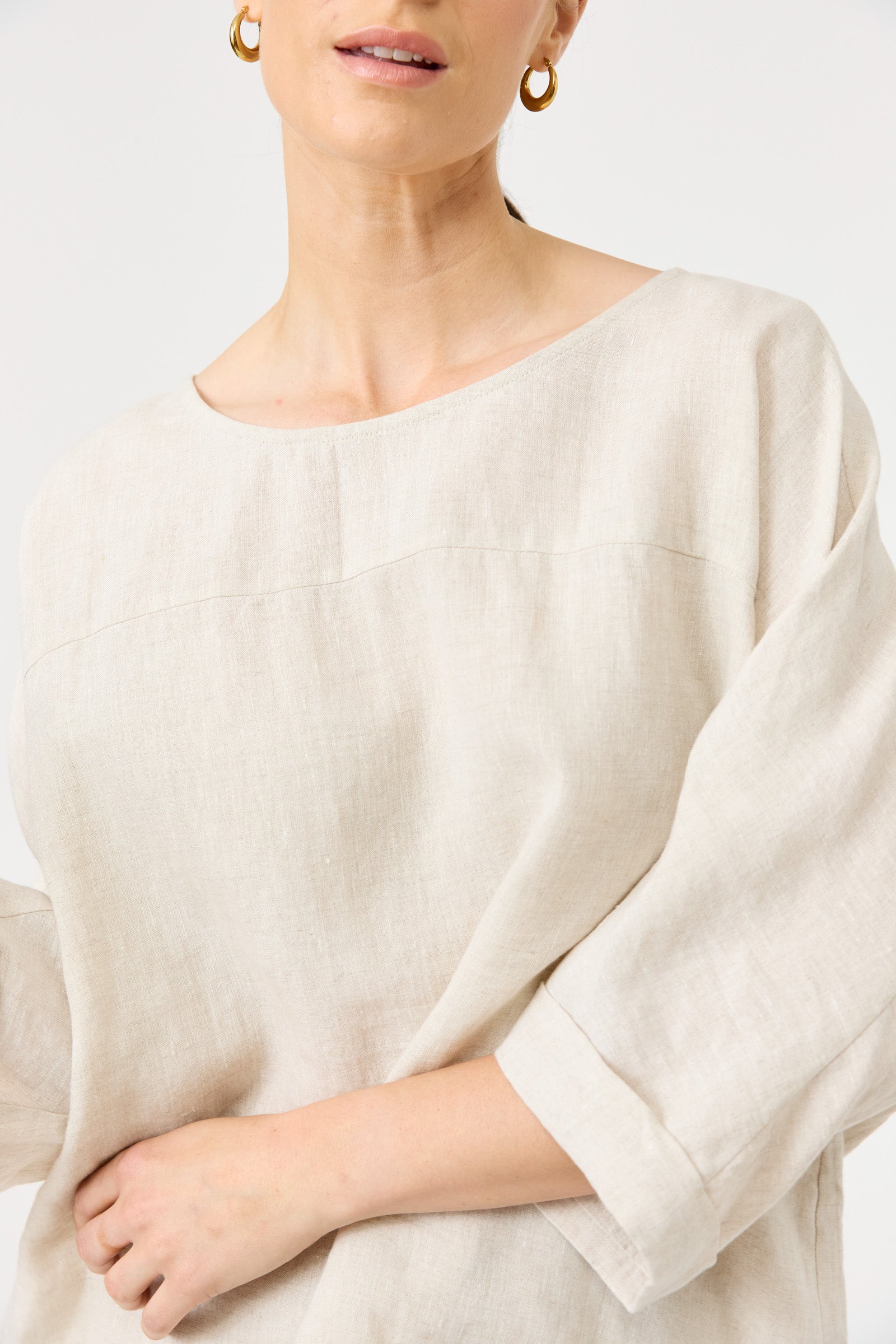 Studio Relaxed Top - Tusk