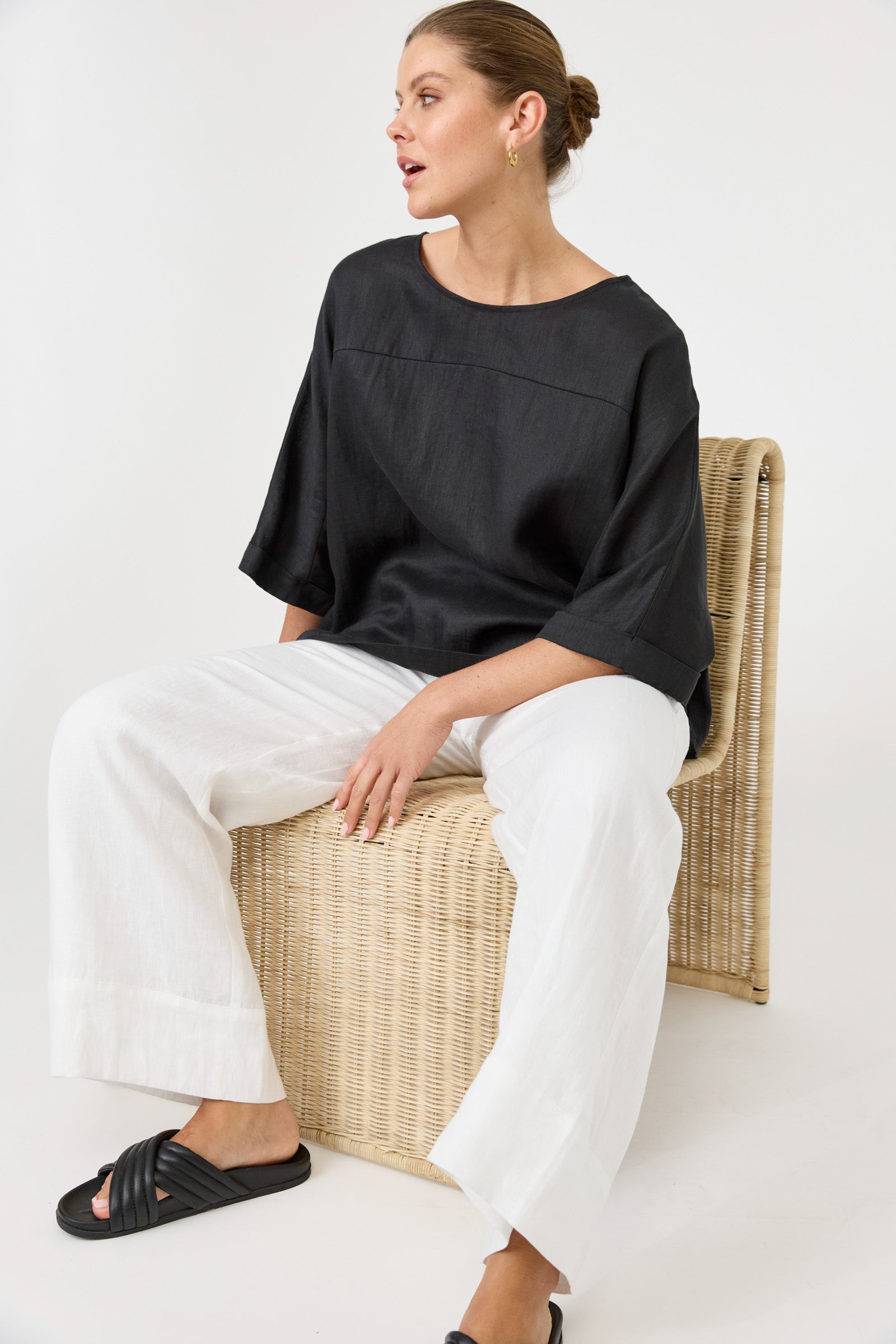 Studio Relaxed Top - Ebony