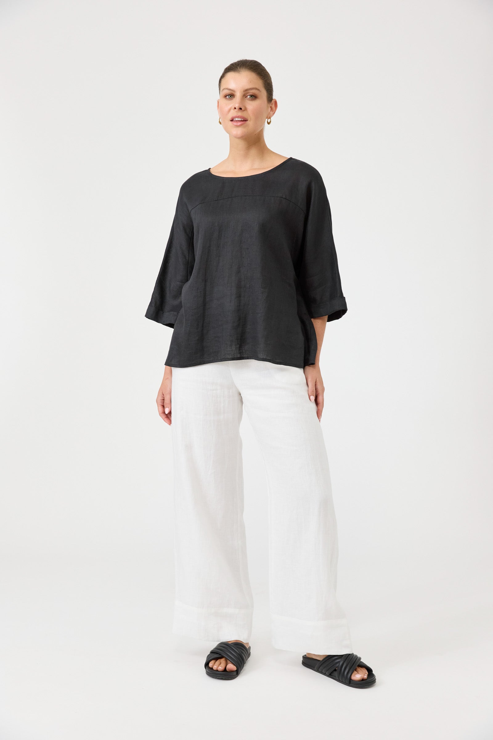 Studio Relaxed Top - Ebony