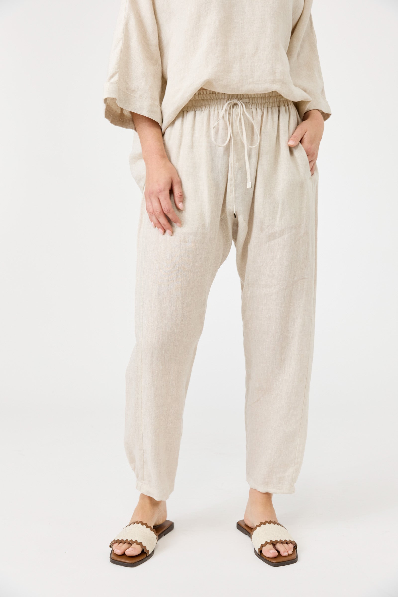 Studio Relaxed Pant - Tusk