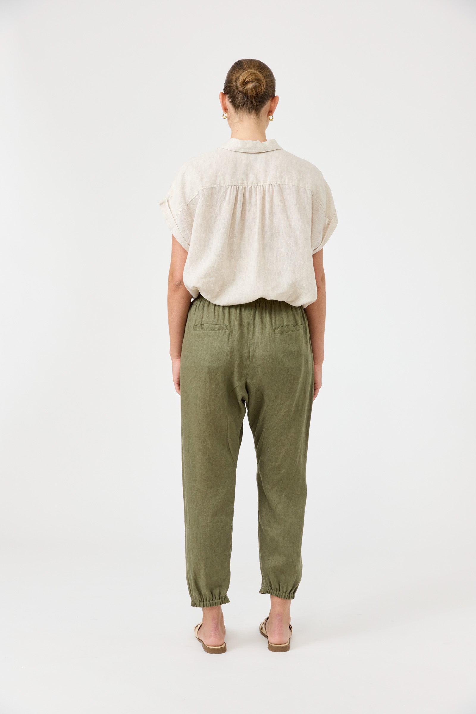 Studio Relaxed Pant - Khaki