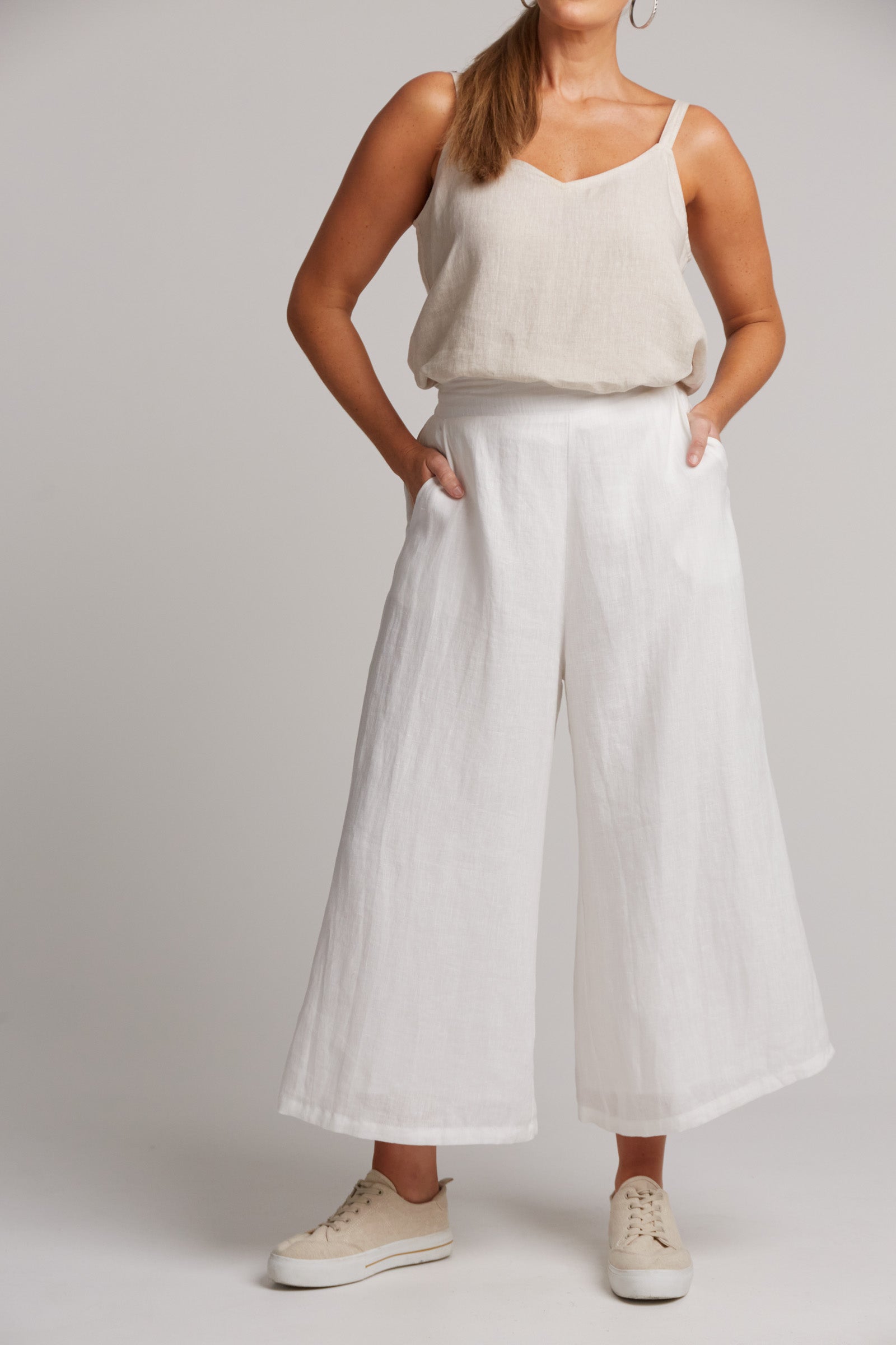 Studio Crop Pant - Salt - eb&ive Clothing - Pant Relaxed Crop Linen