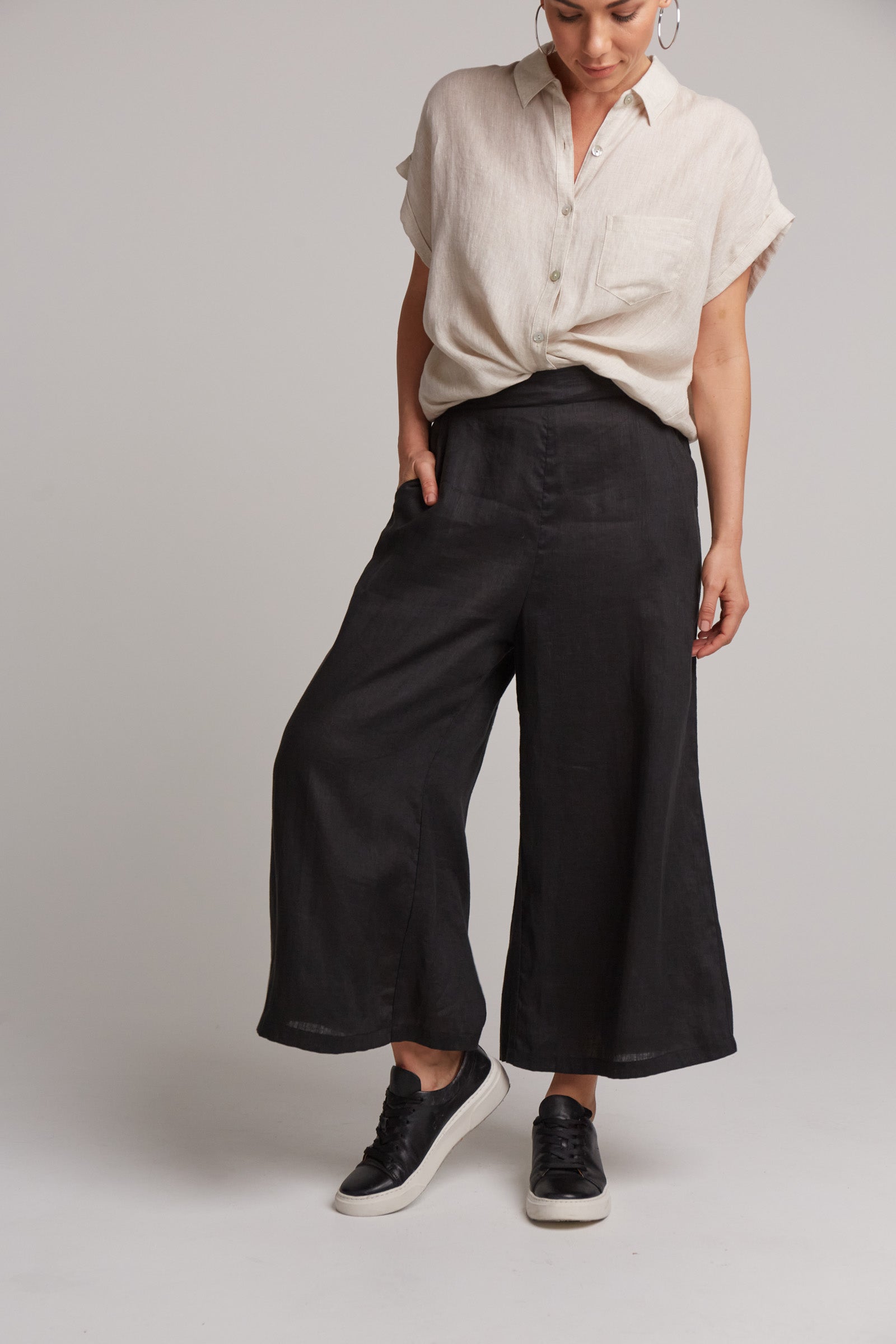 Studio Crop Pant - Ebony - eb&ive Clothing - Pant Relaxed Crop Linen