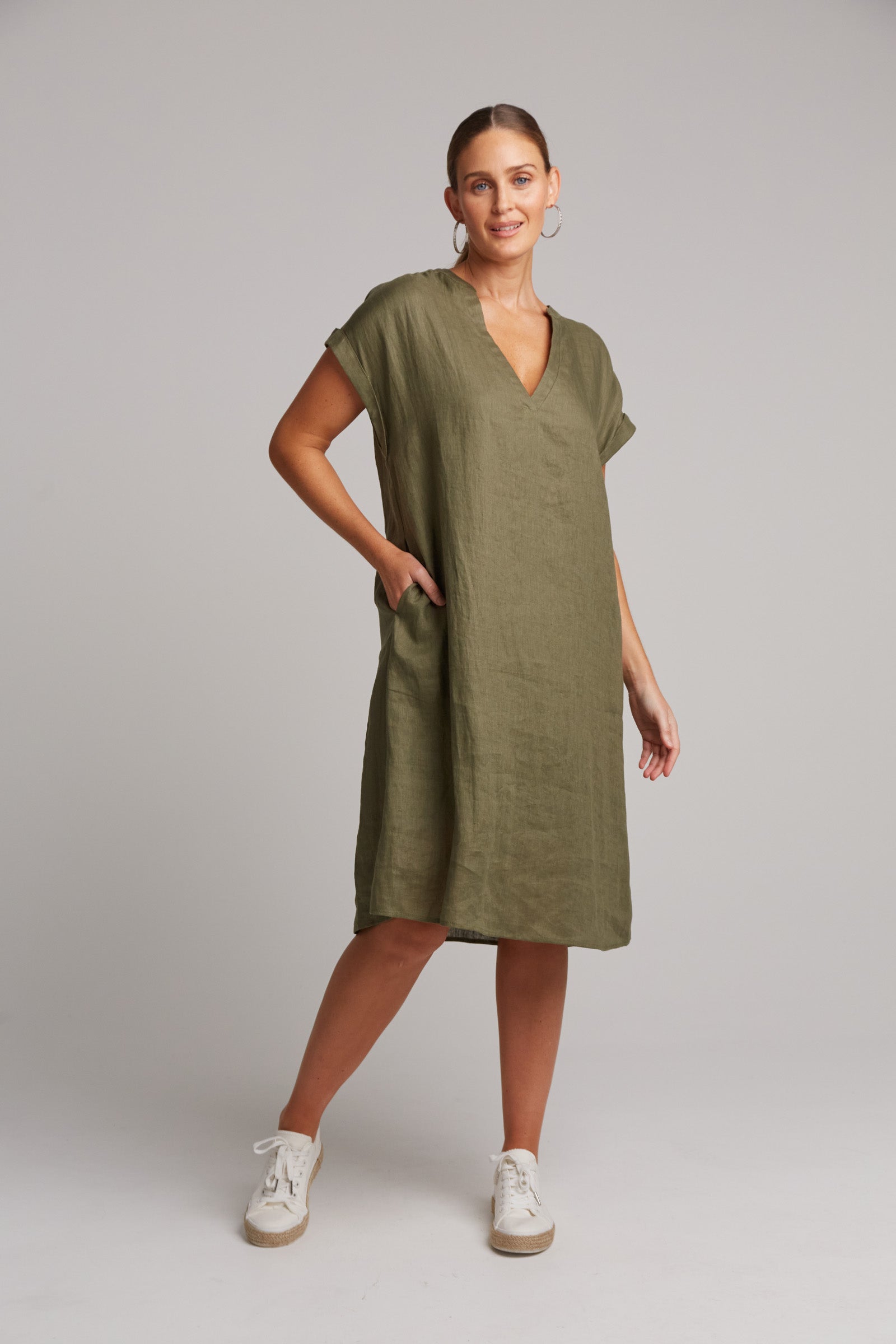 Studio Dress - Khaki - eb&ive Clothing - Dress Mid Linen