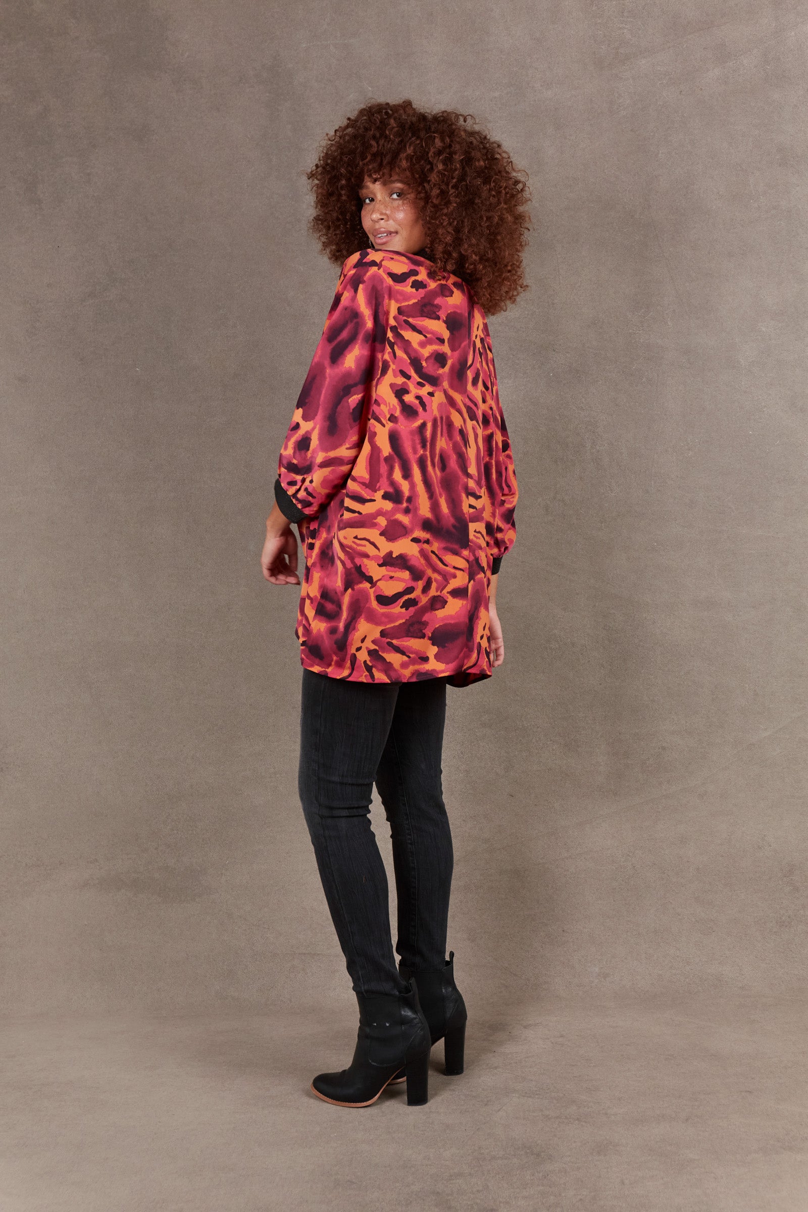 Mayan V Top - Magenta - eb&ive Clothing - Top L/S One Size