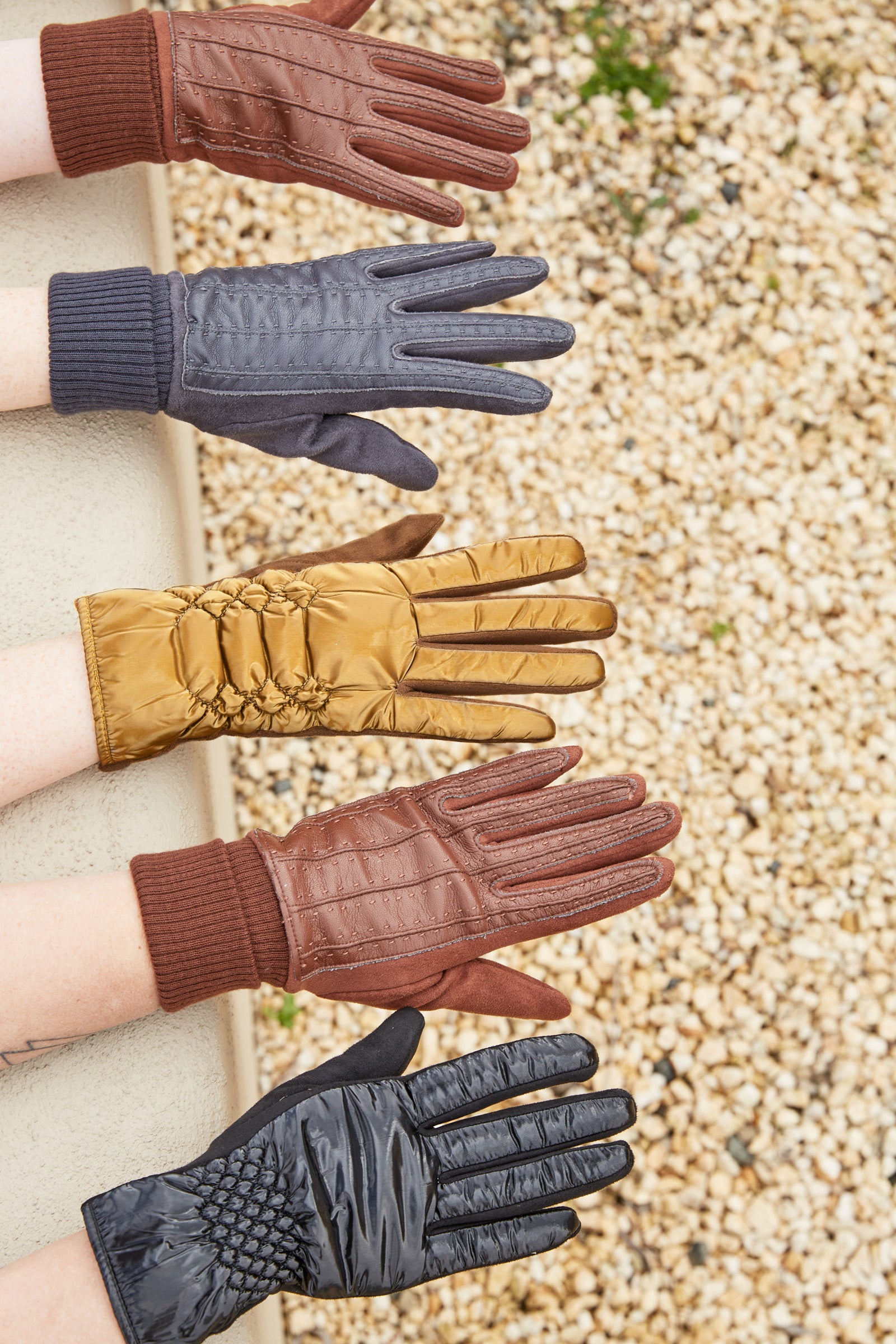 Nawi Glove - Carbon - eb&ive Glove