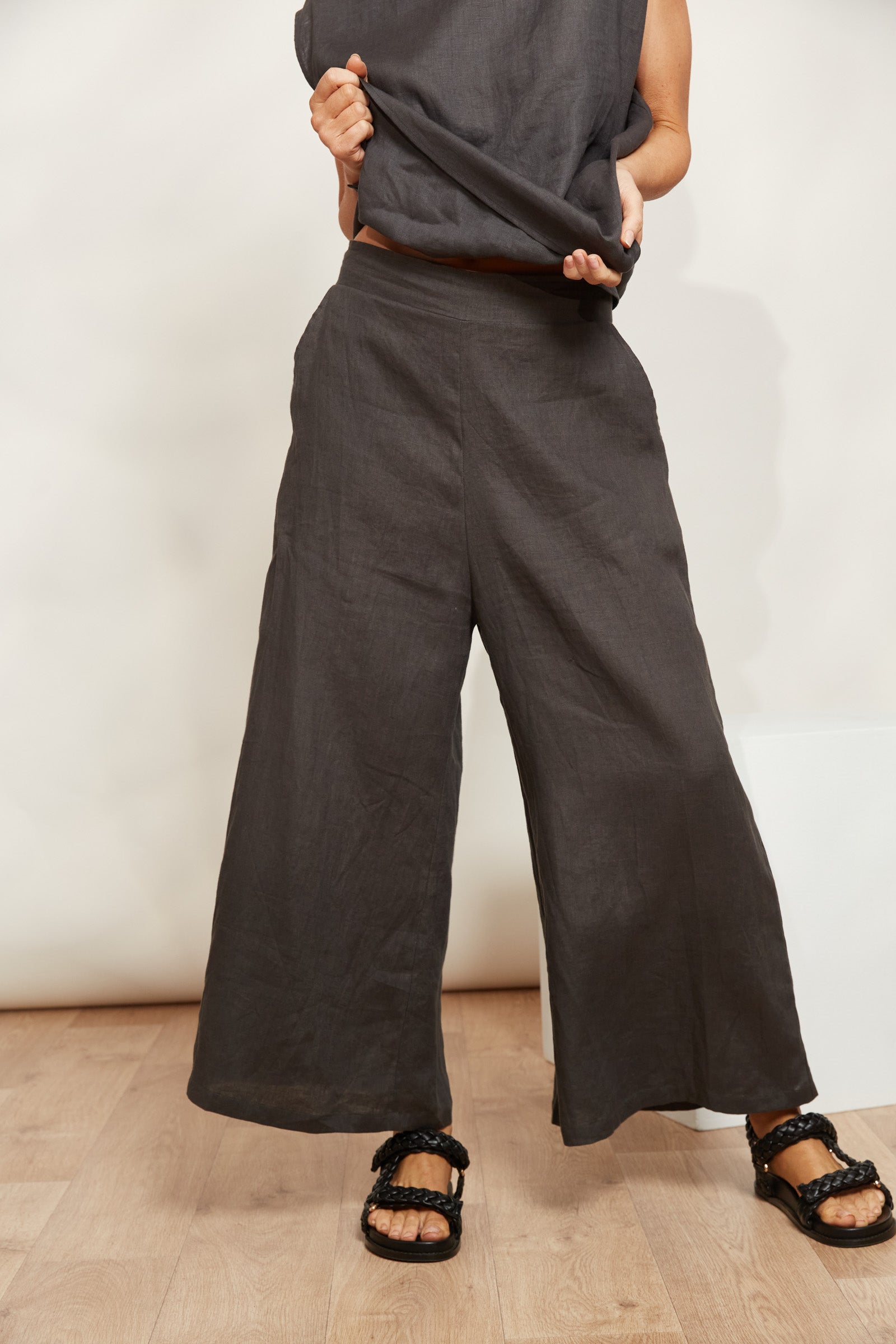 Halcyon Crop Pant - Oyster - eb&ive Clothing - Pant Relaxed Crop Linen