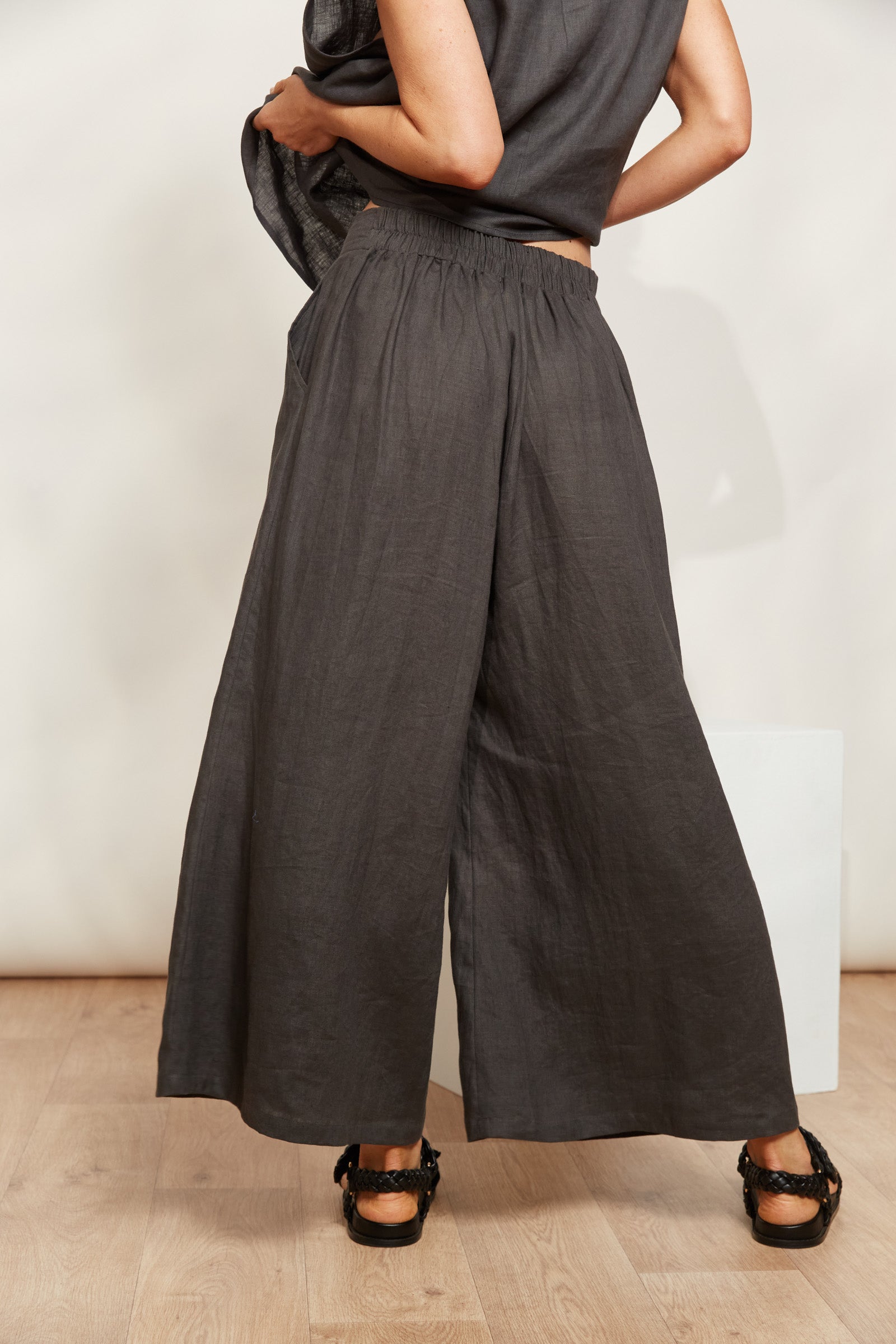 Halcyon Crop Pant - Oyster - eb&ive Clothing - Pant Relaxed Crop Linen