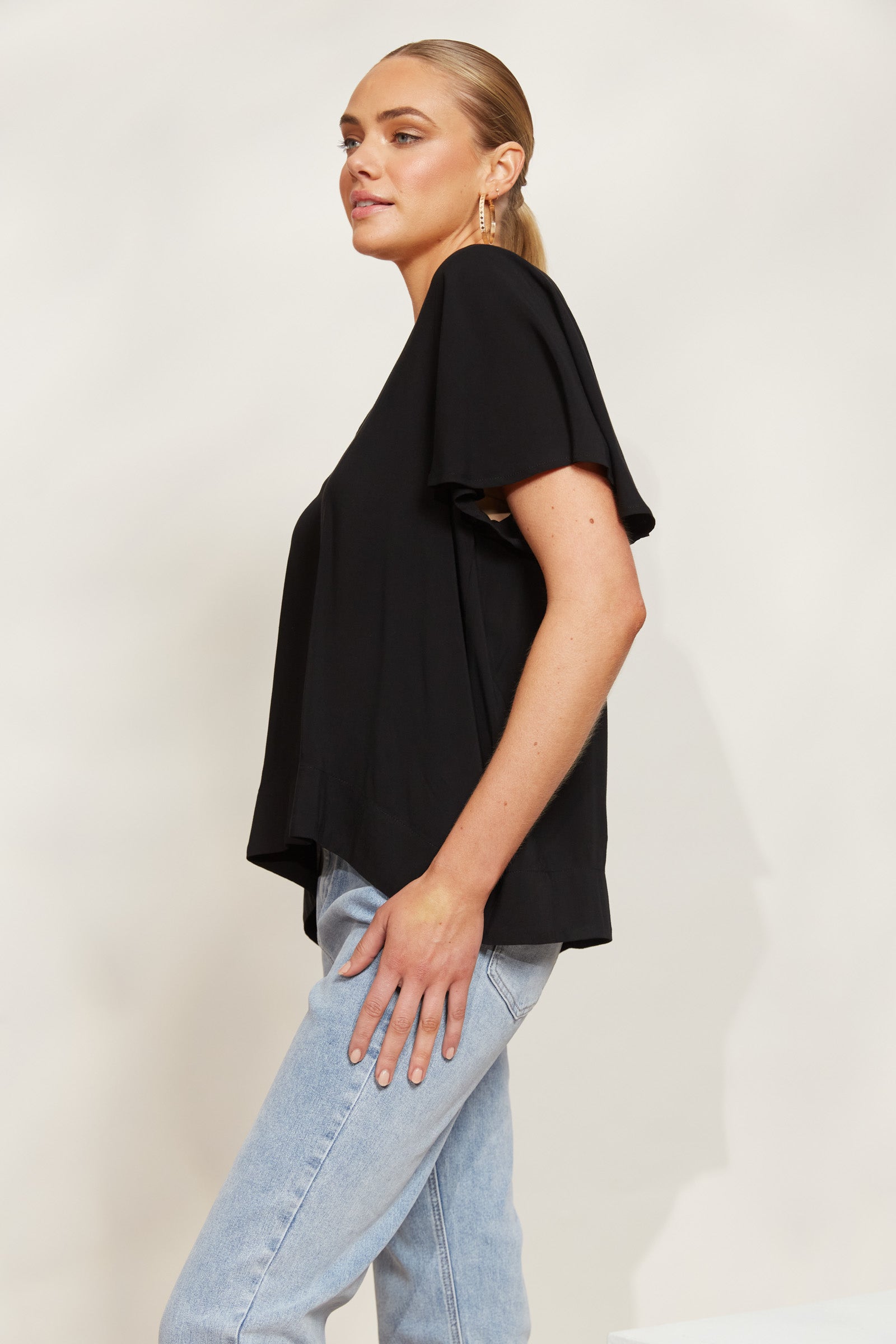 La Mer Top - Sable - eb&ive Clothing - Top S/S