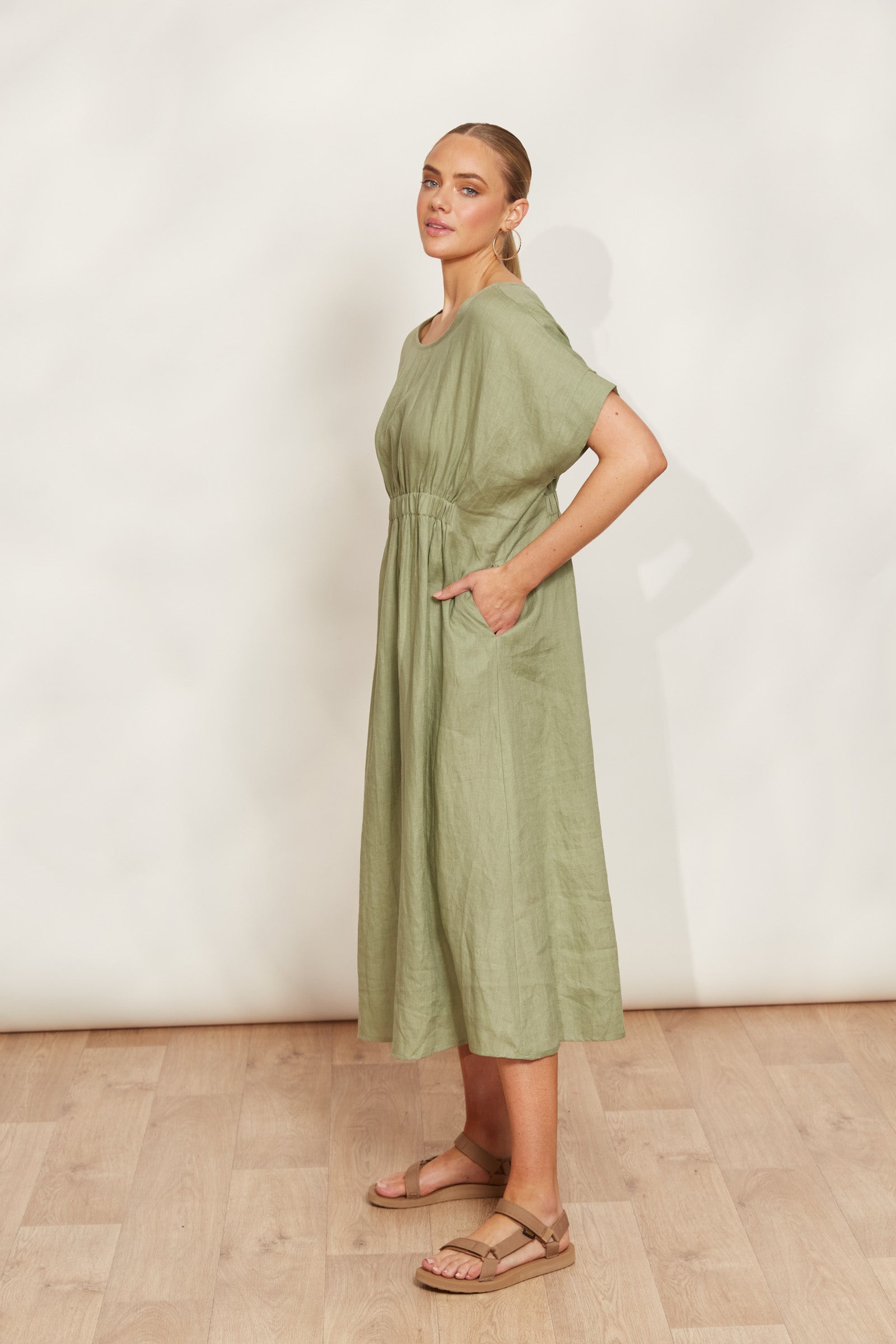 Sojourn Dress - Aloe - eb&ive Clothing - Dress Mid Linen