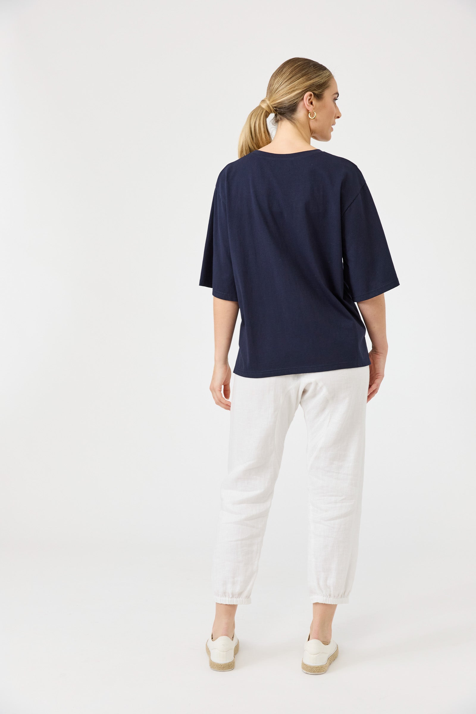 Studio Tshirt - Navy