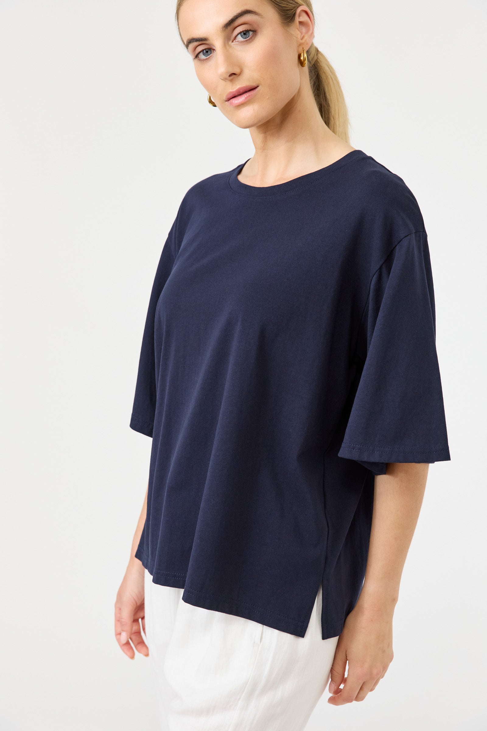 Studio Tshirt - Navy