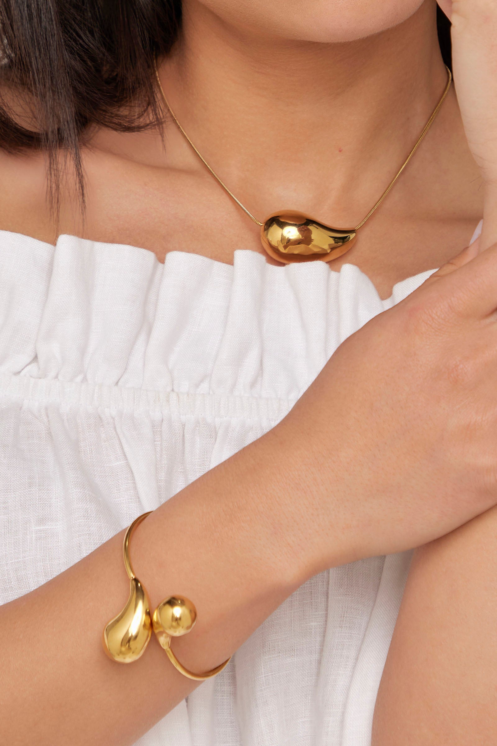 Halcyon Cuff - Gold - eb&ive Bracelet